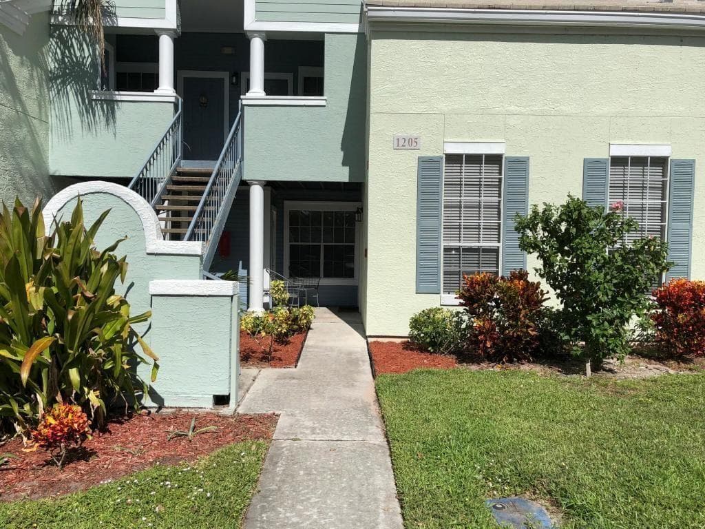 1205 Crystal Way E Unit E, Delray Beach, view 2