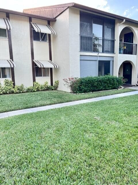 5971 La Pinata Boulevard Unit C-1, Greenacres, exterior view
