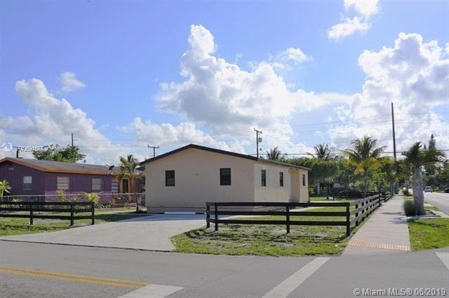 202 SW 11th Avenue, Delray Beach, view 2