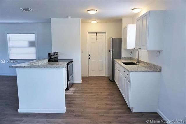 202 SW 11th Avenue, Delray Beach, view 4