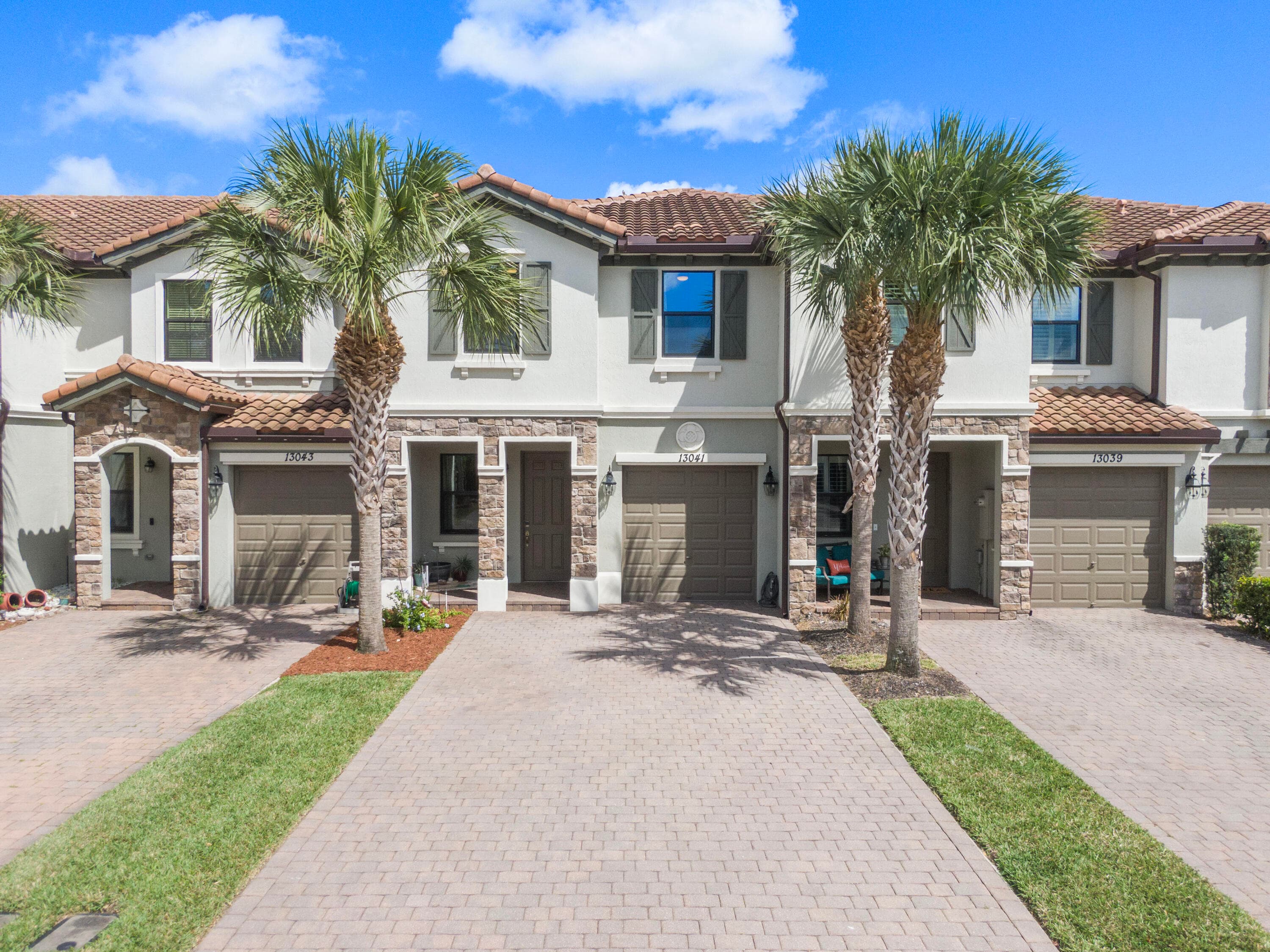 13041 Anthorne Lane, Boynton Beach, view 2