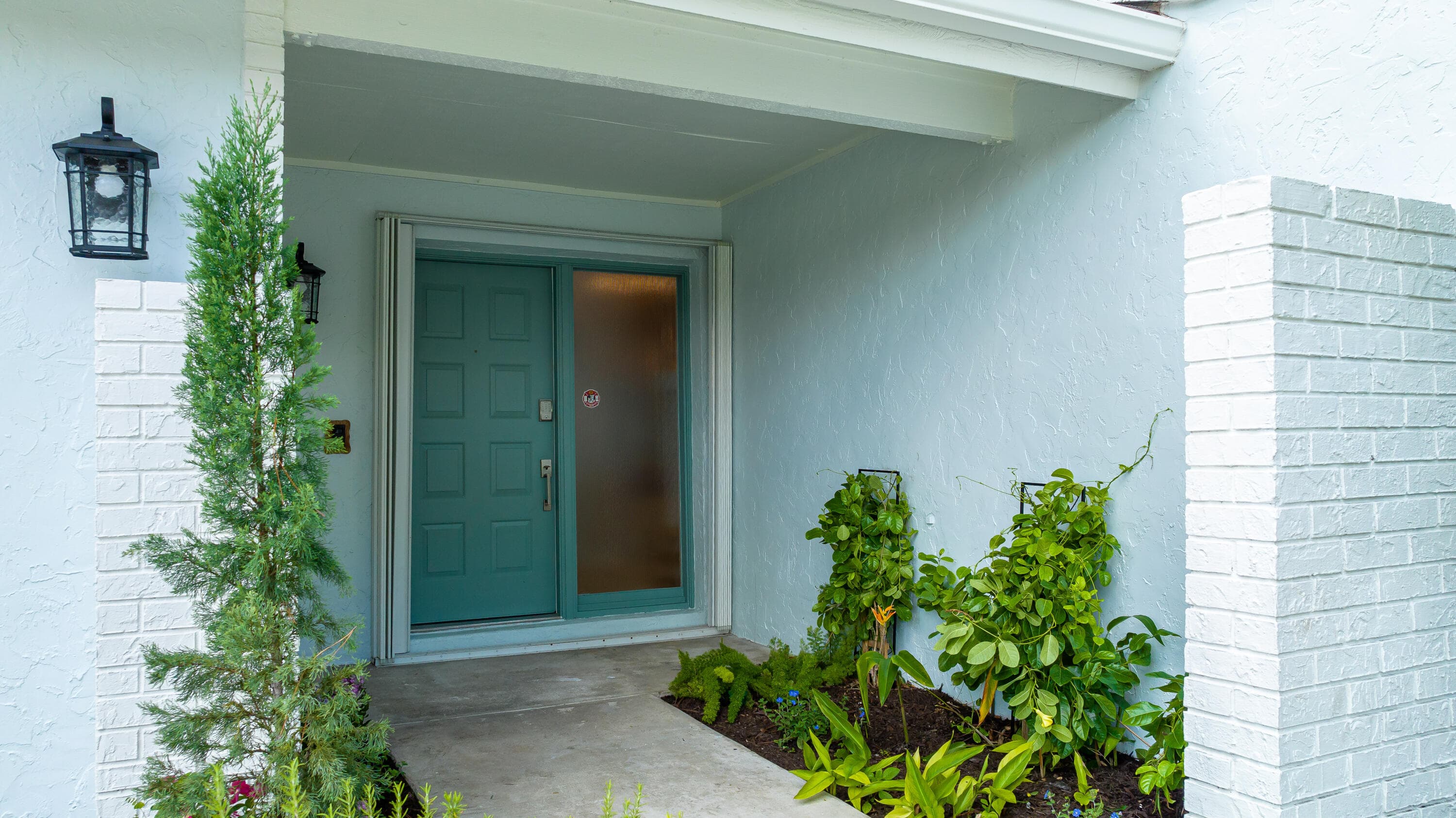 12402 Sawgrass Court, Wellington, view 3