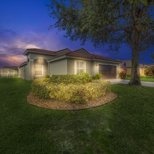 5378 Oakmont Village Circle, Lake Worth, exterior view