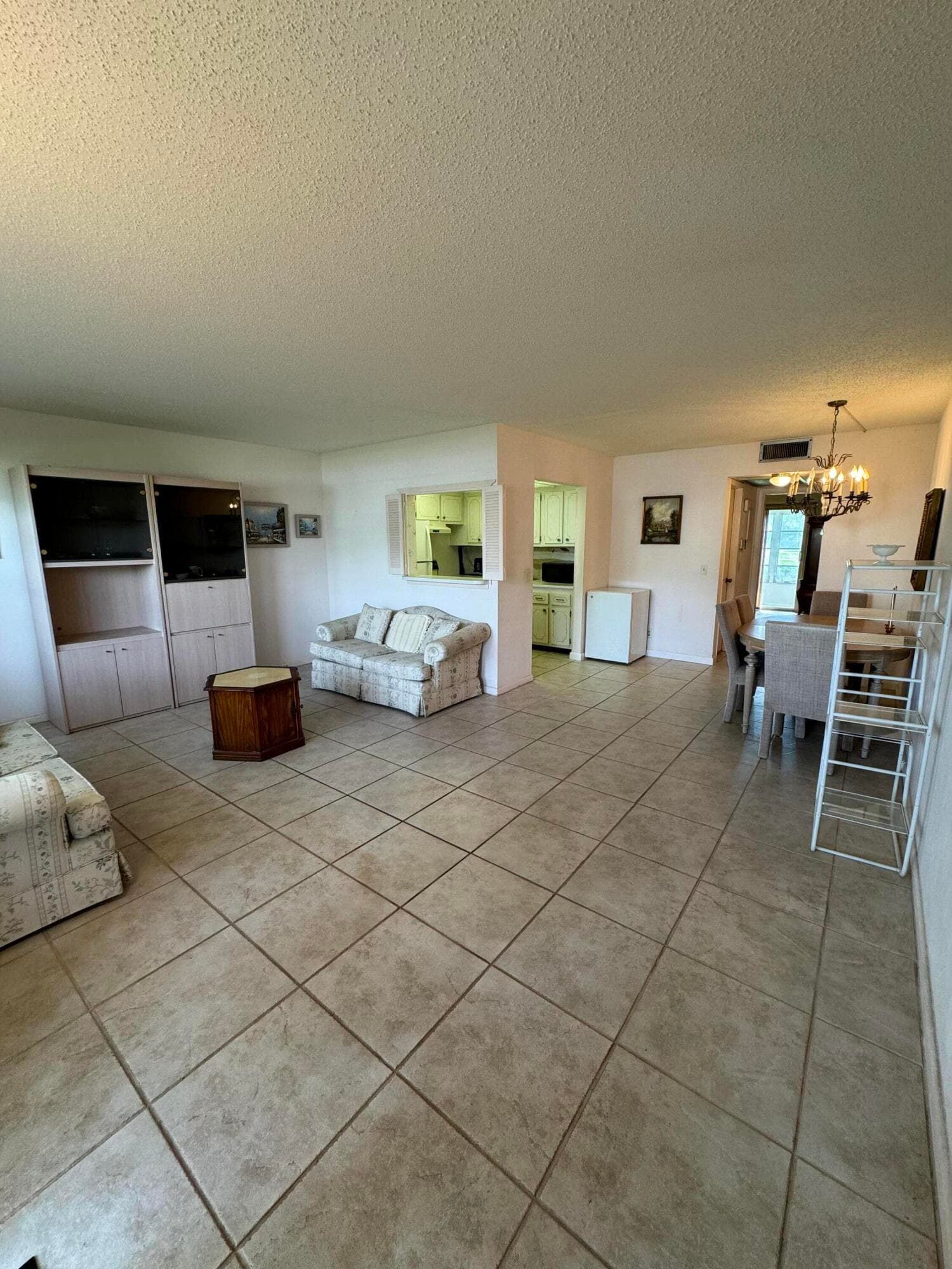 223 Mansfield F, Boca Raton, view 2