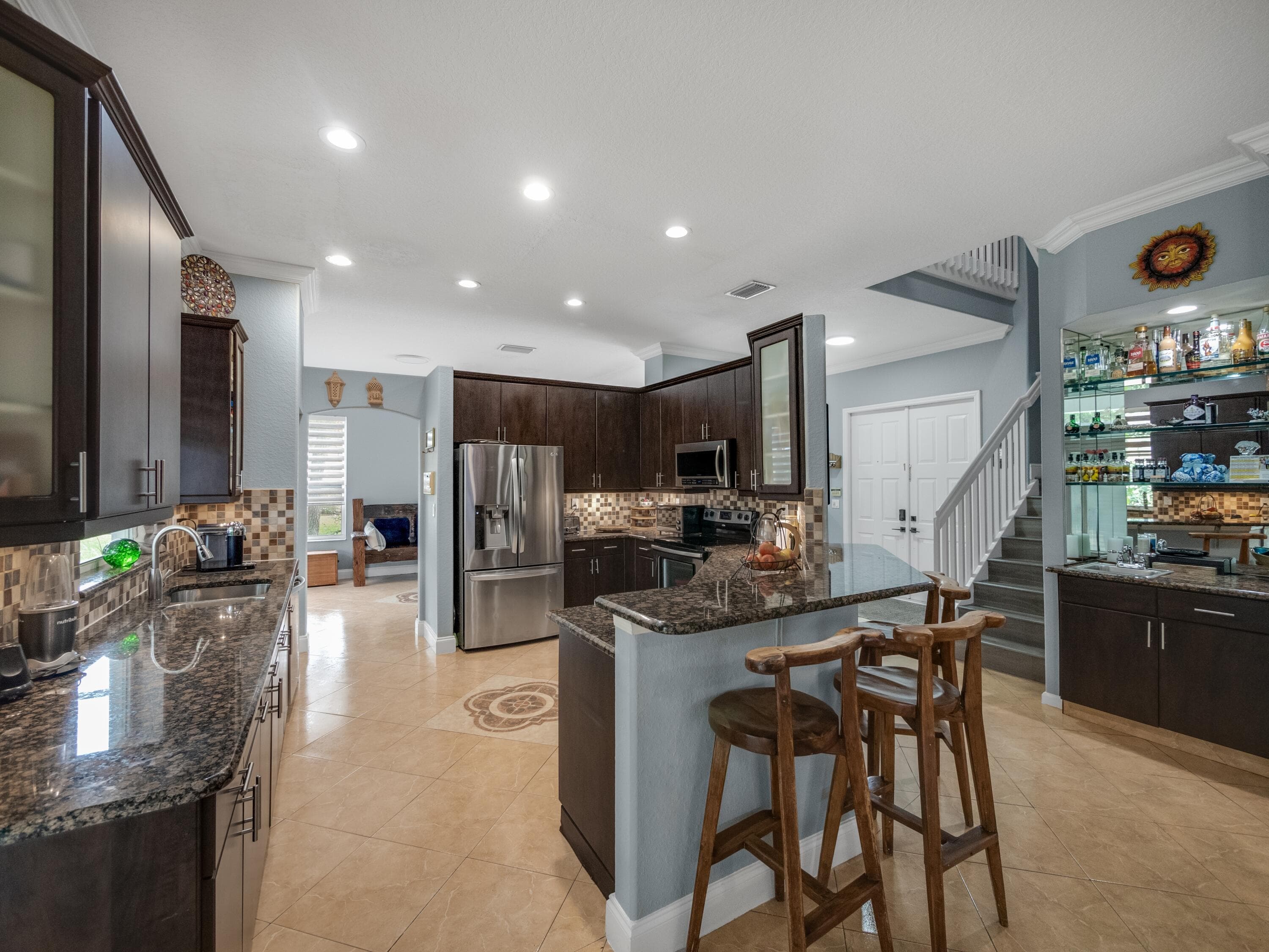 5591 Bermuda Dunes Circle, Lake Worth, view 3