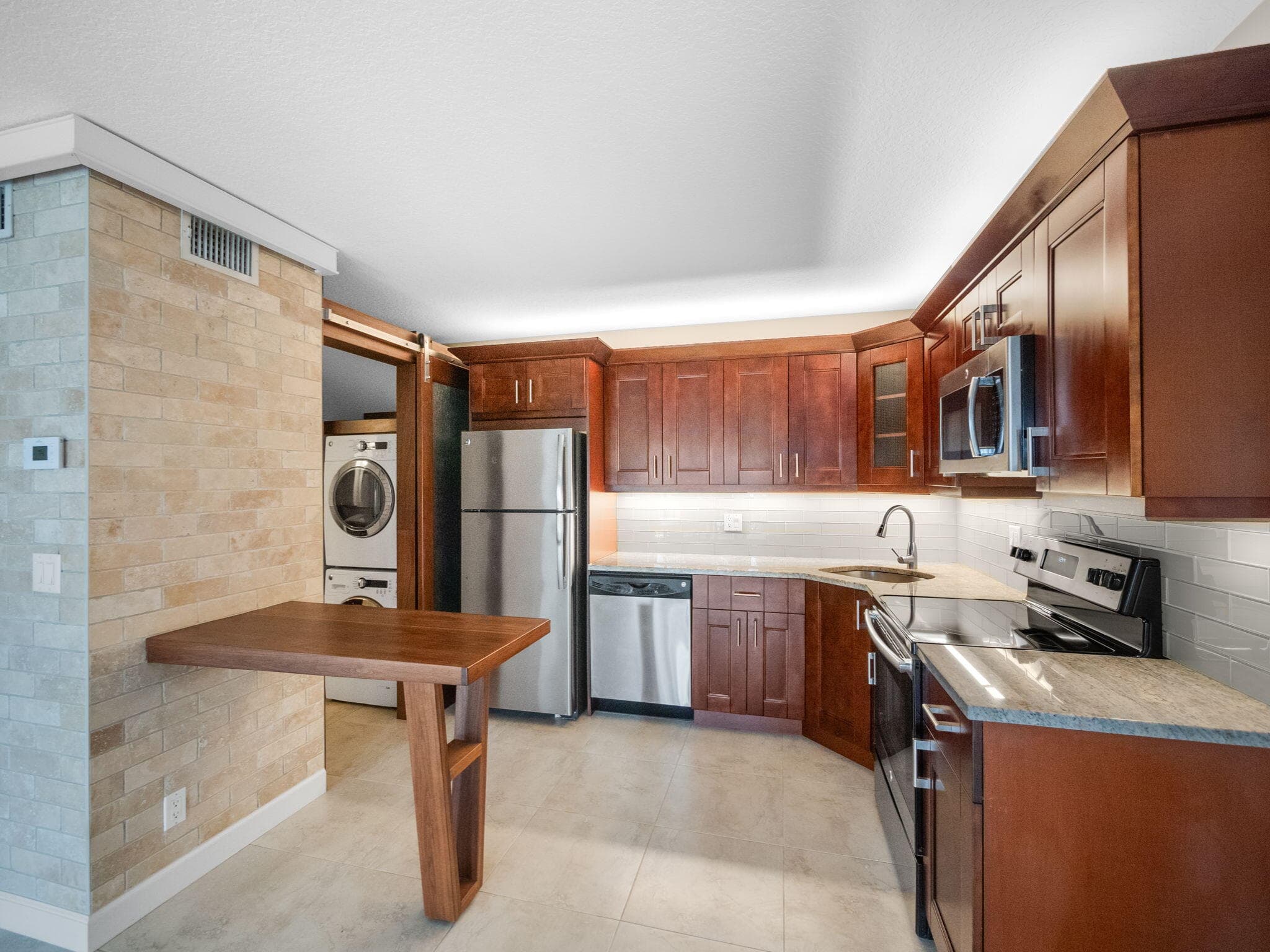 1106 Green Pine Boulevard Unit E2, West Palm Beach, exterior view