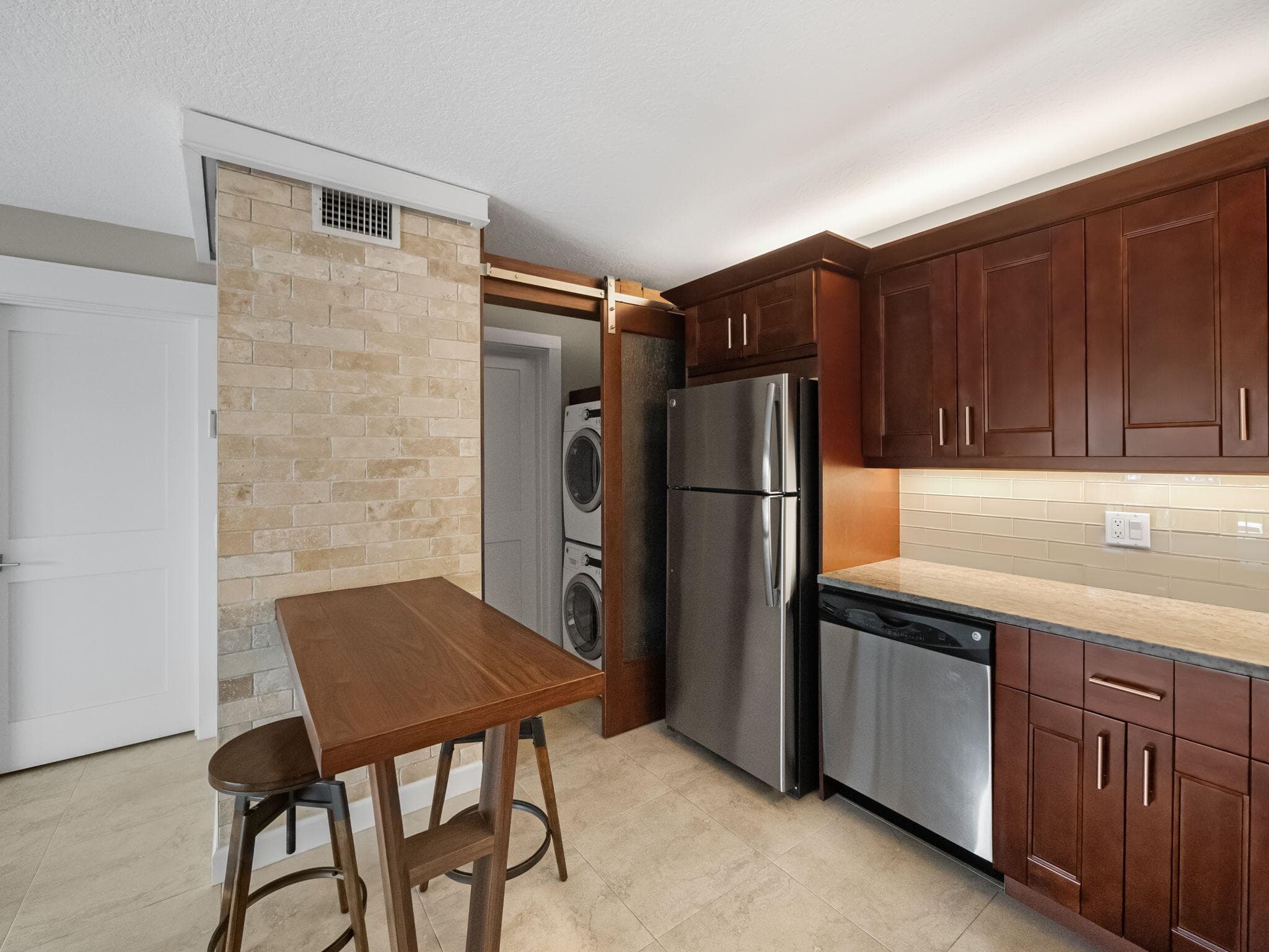 1106 Green Pine Boulevard Unit E2, West Palm Beach, view 2