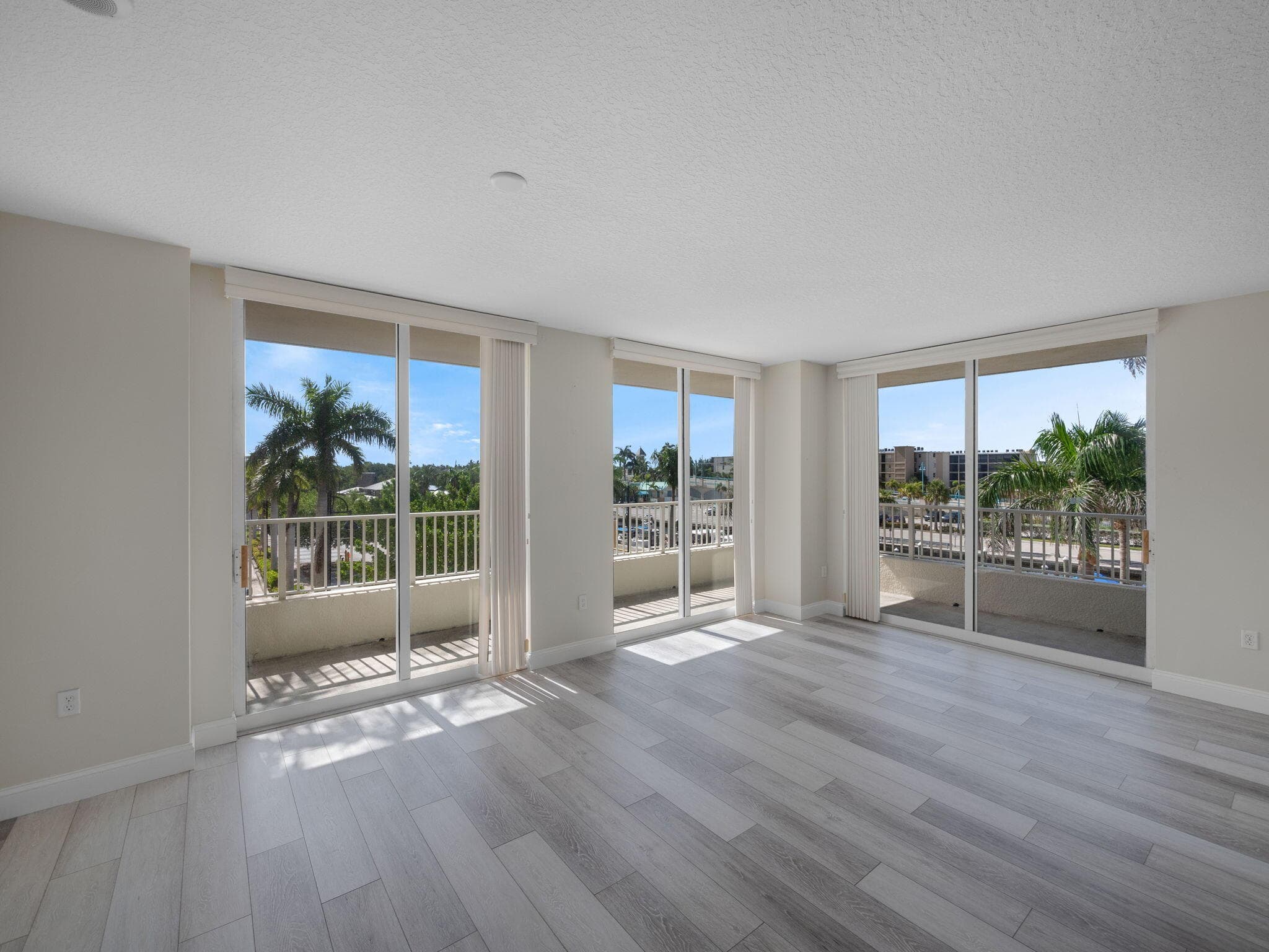 625 Casa Loma Boulevard Unit 302, Boynton Beach, view 5