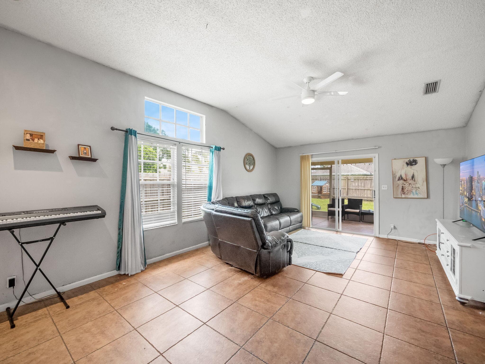 73 Heather Trace Drive, Boynton Beach, view 3