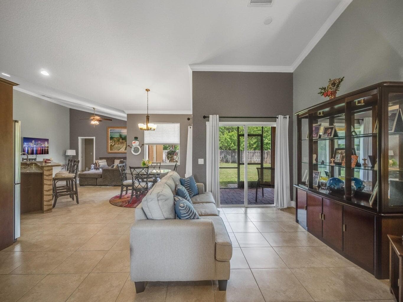 957 SW Mchord Avenue, Port St. Lucie, view 3