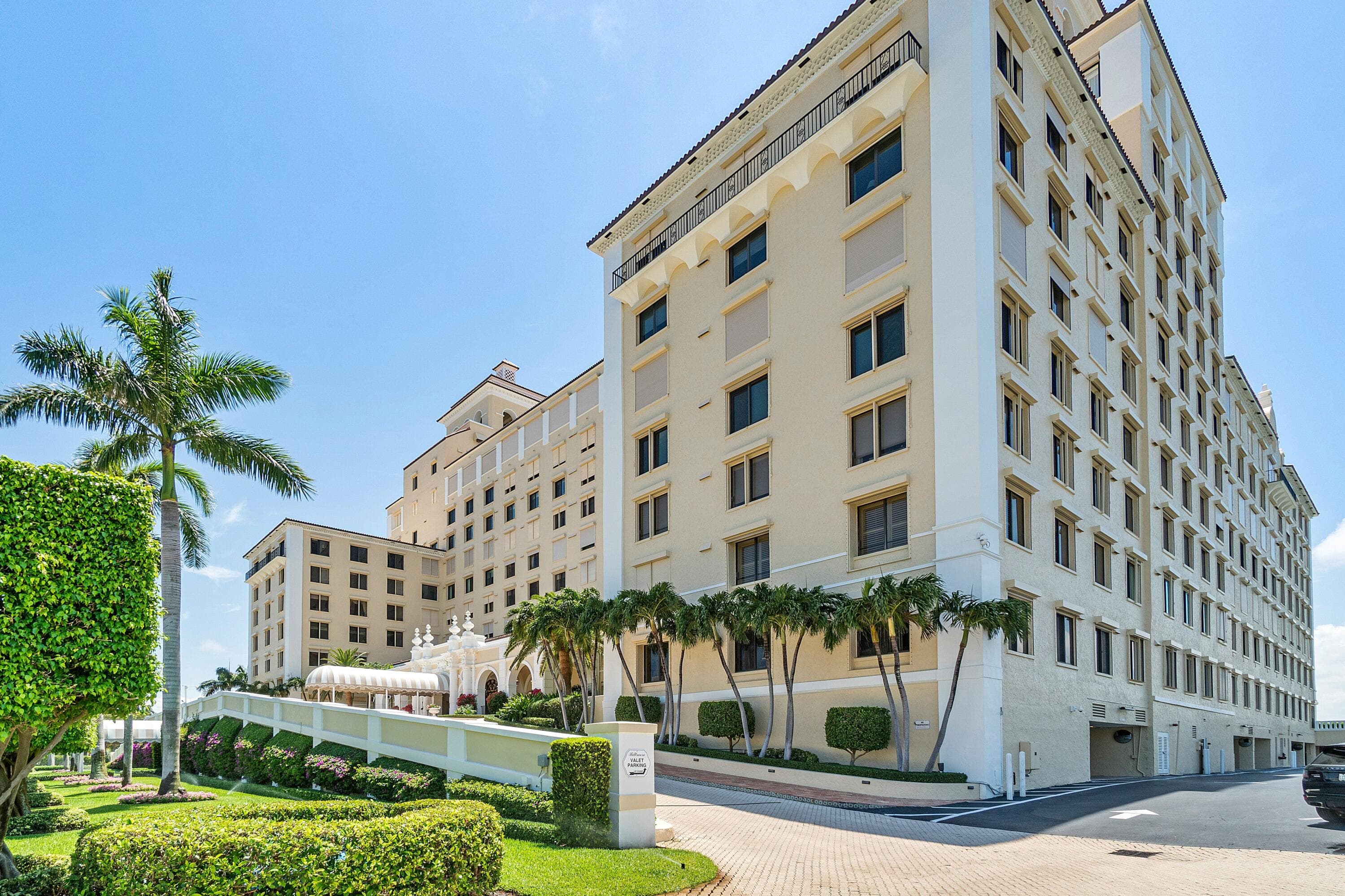 150 Bradley Place Unit 101, Palm Beach