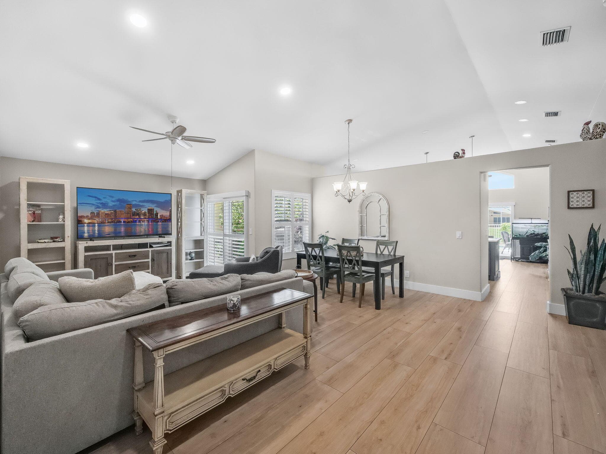 6255 Grand Cypress Circle, Lake Worth, view 3