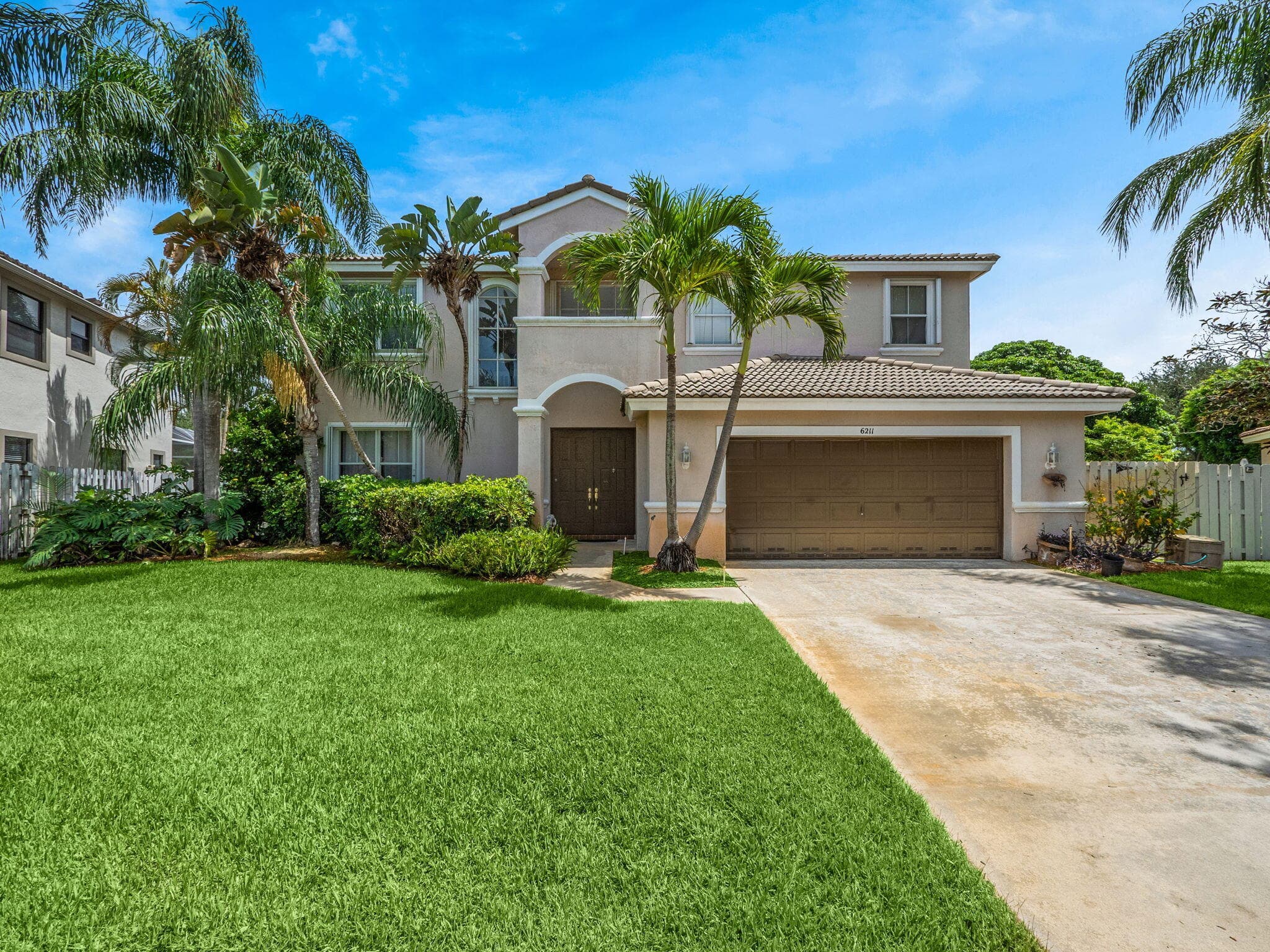 6211 Shadow Tree Lane, Lake Worth, view 2