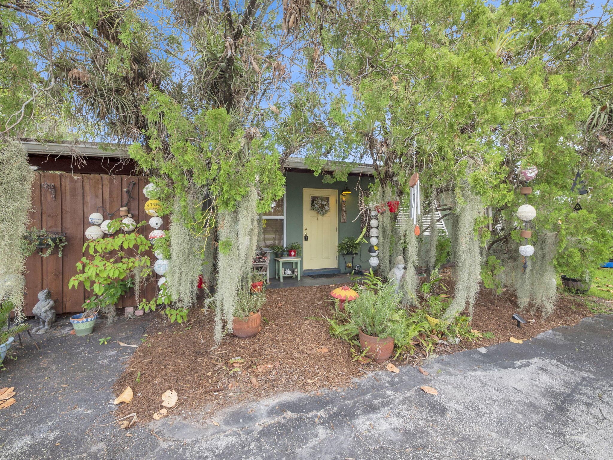 5737 Basil Drive, West Palm Beach, view 2