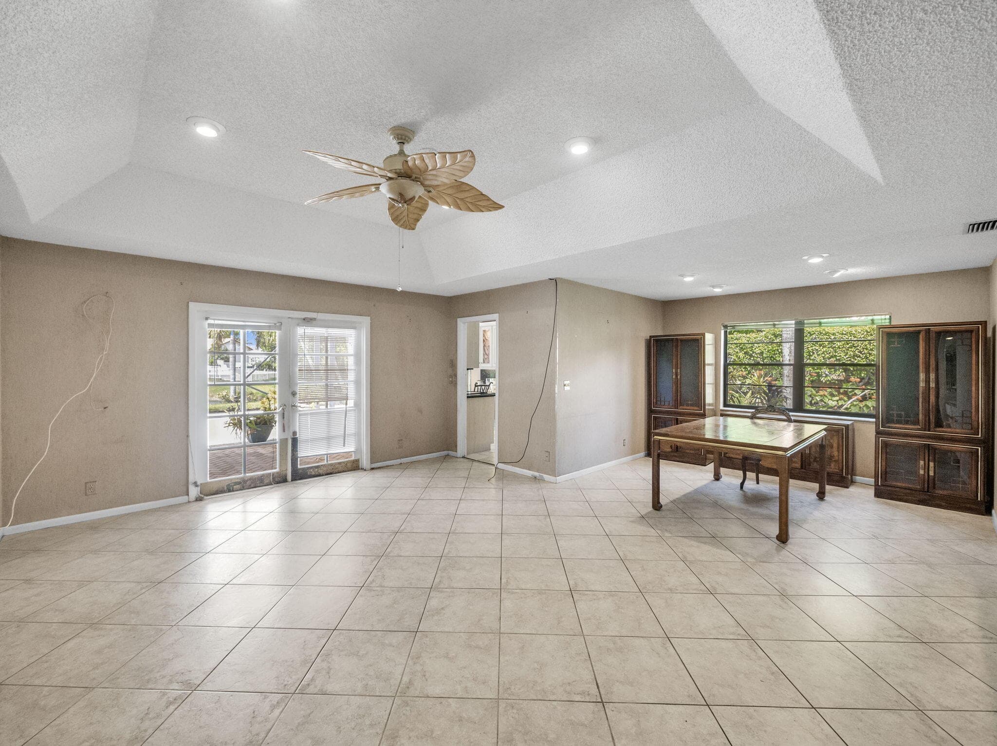 21317 Chinaberry Drive, Boca Raton, view 3
