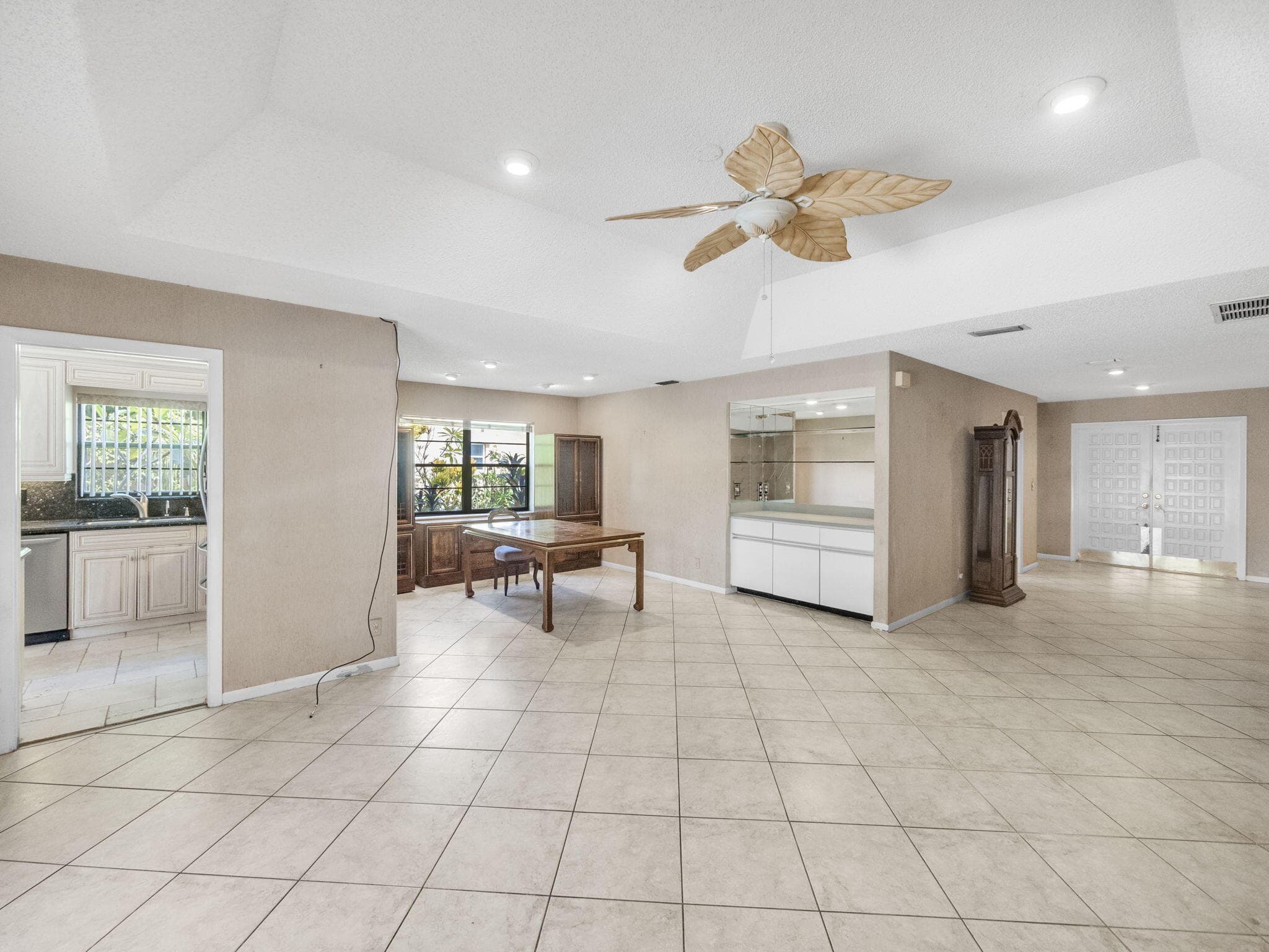 21317 Chinaberry Drive, Boca Raton, view 4