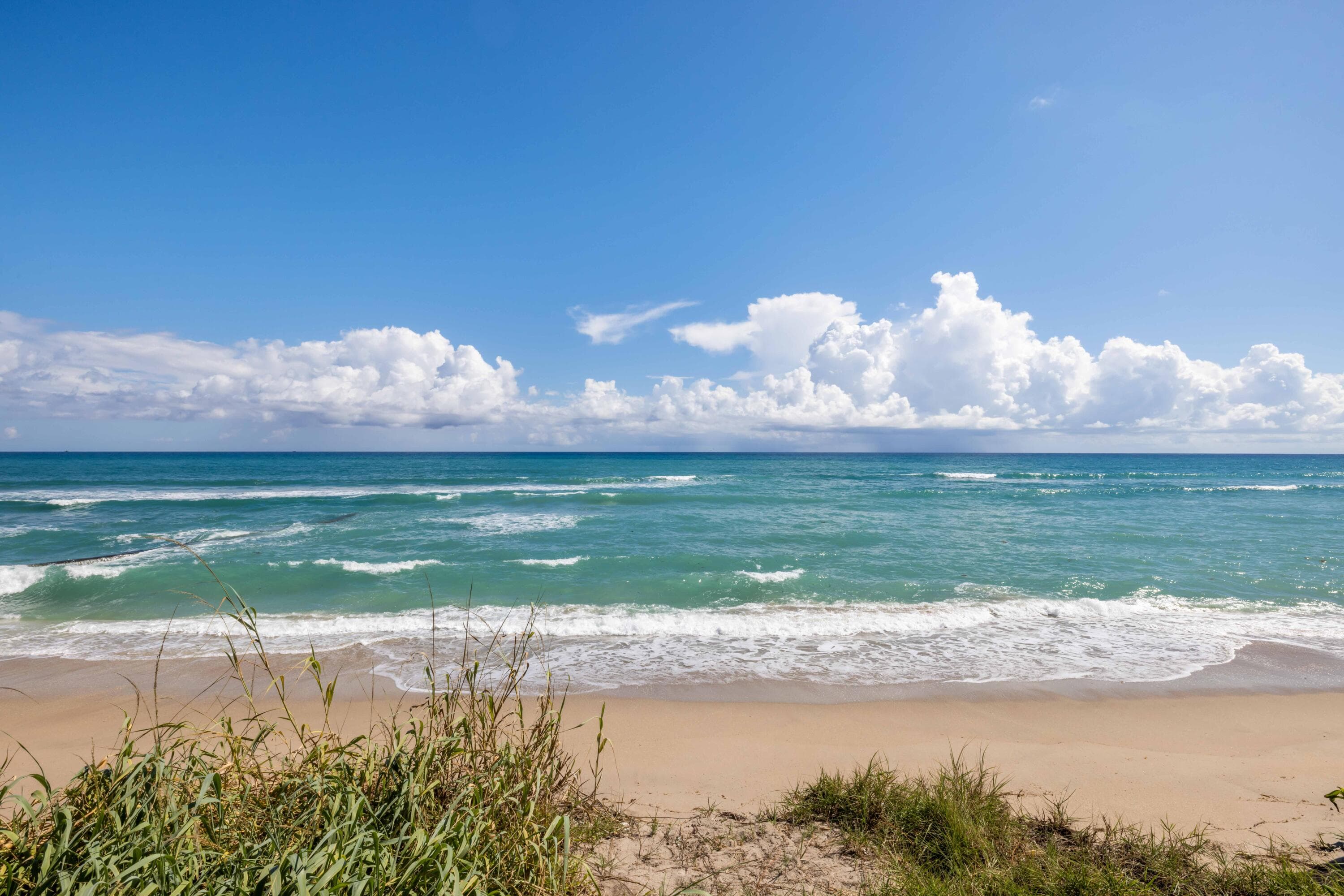 1048 S Ocean Boulevard, Palm Beach, view 5