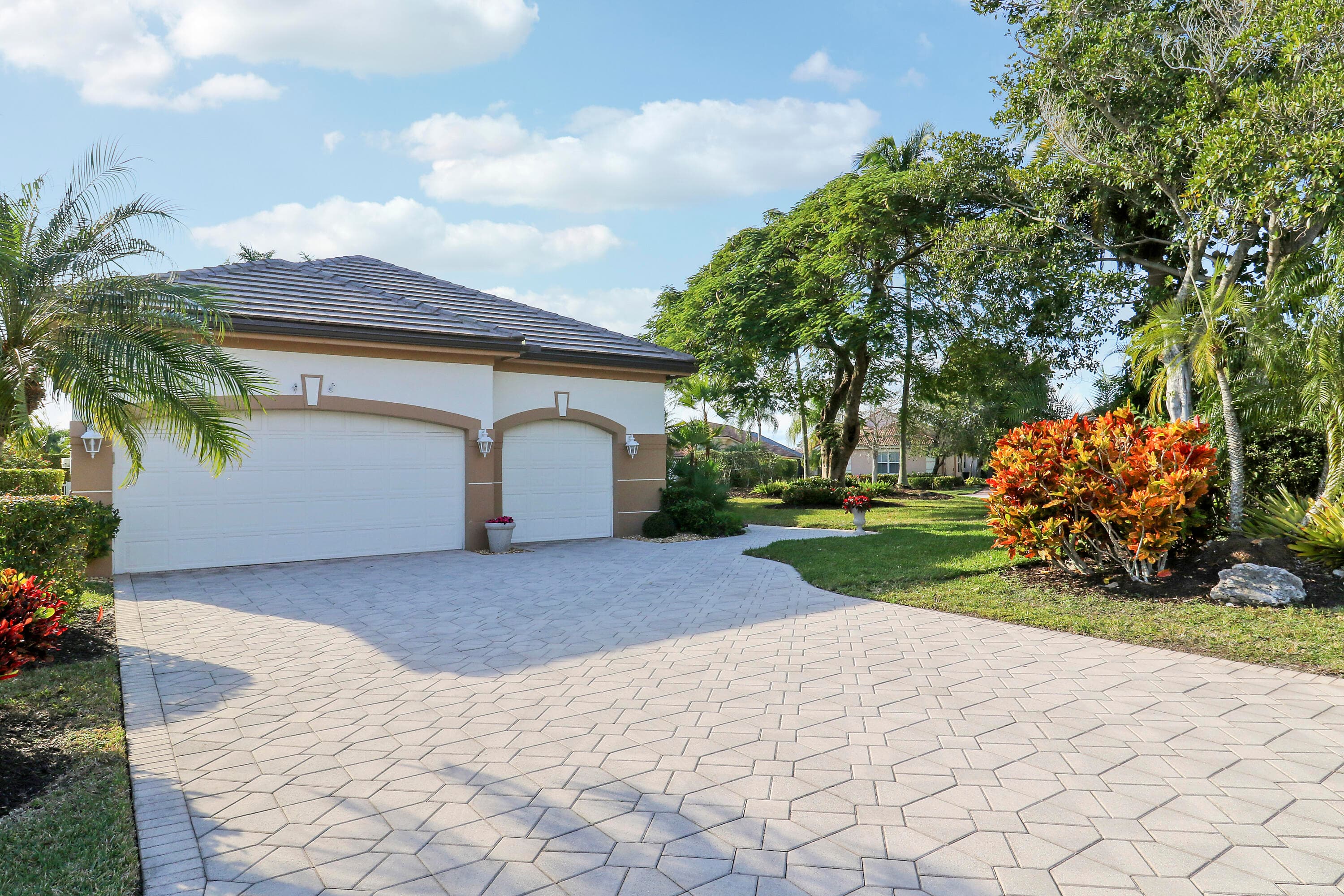 8216 Cypress Point Road, West Palm Beach, view 4