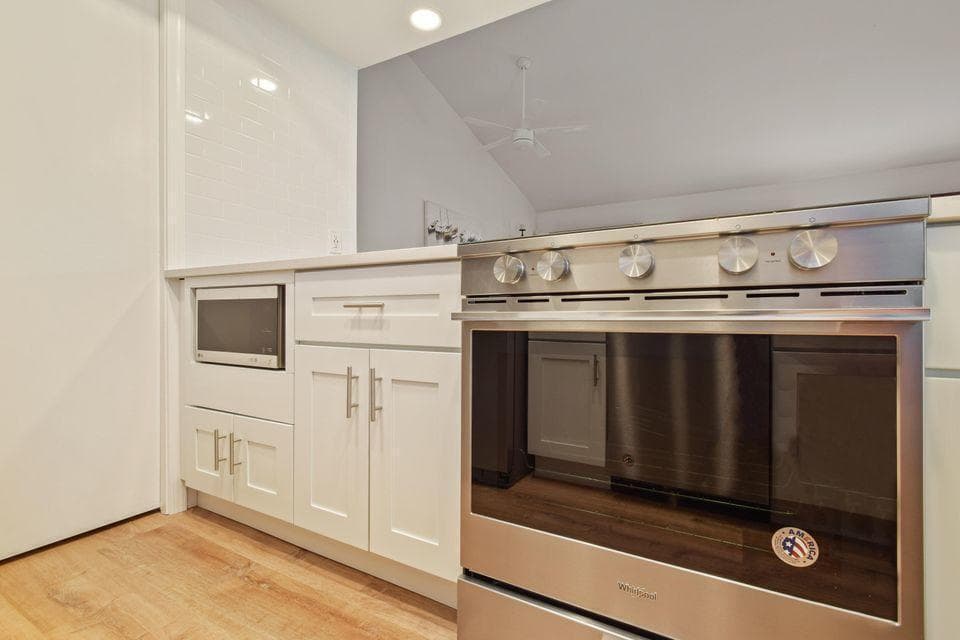 11863 Wimbledon Circle Unit 508, Wellington, view 5