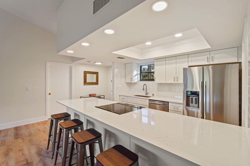 11863 Wimbledon Circle Unit 508, Wellington, view 4