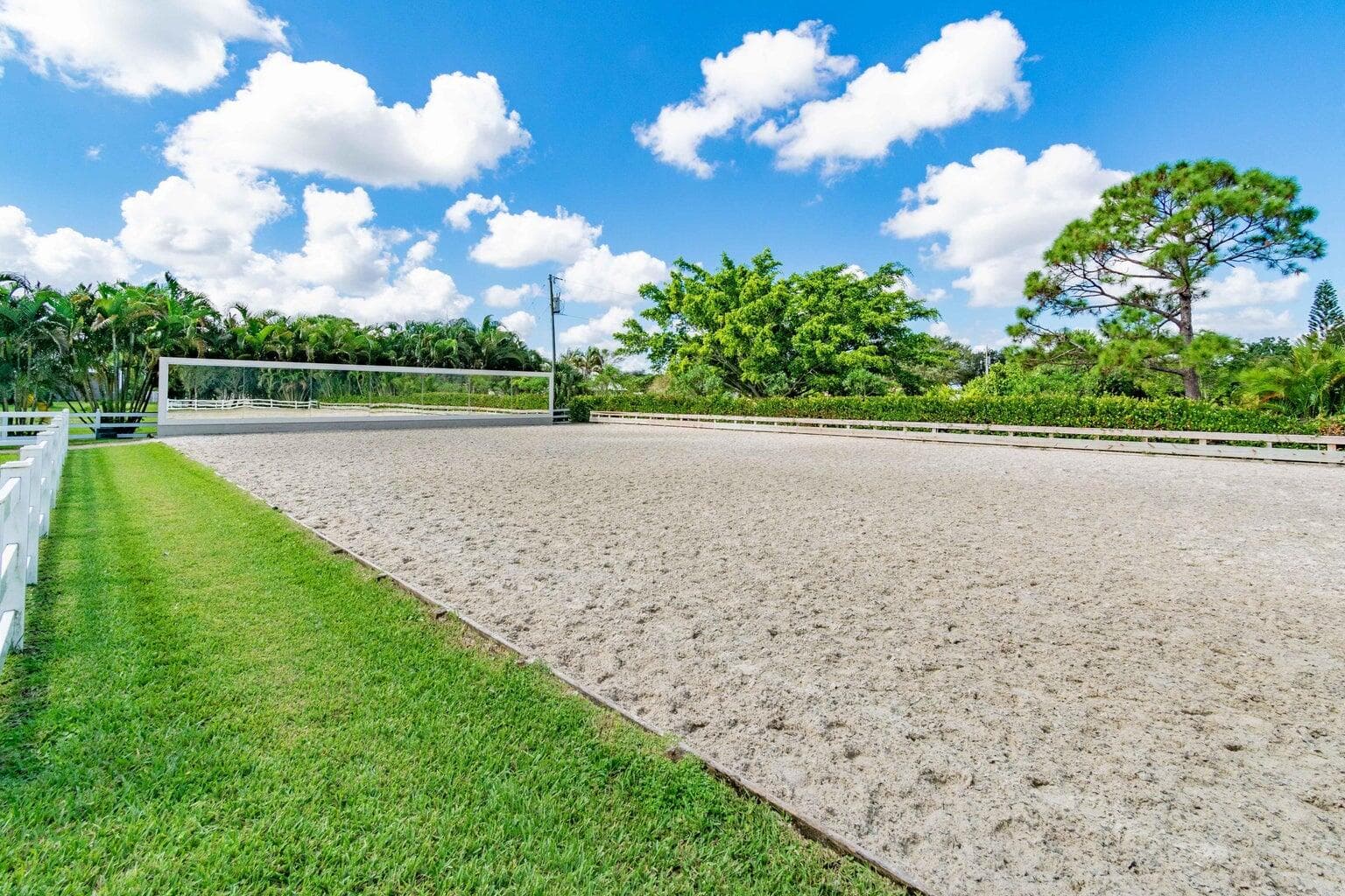 14950 Roan Court, Wellington, view 3