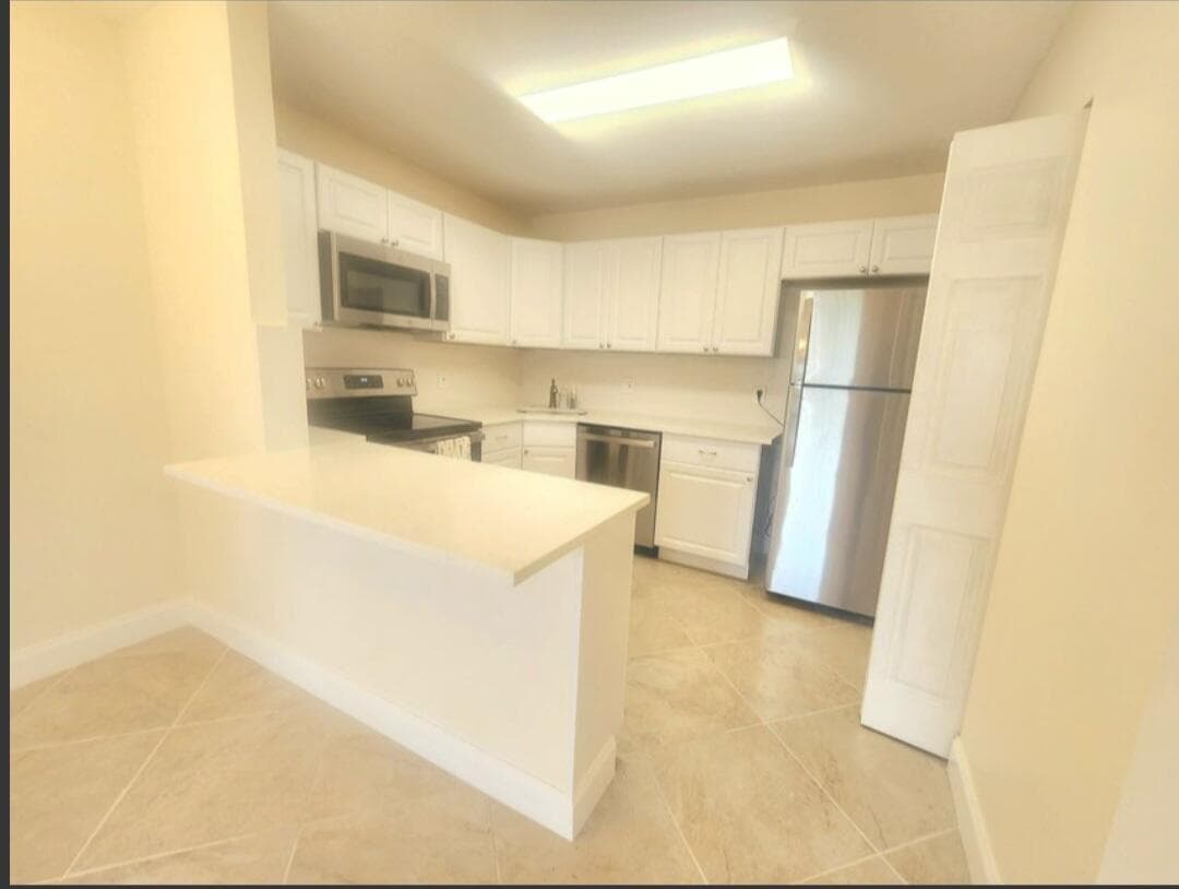 209 Pine Hov Circle Unit B-2, Greenacres, view 5