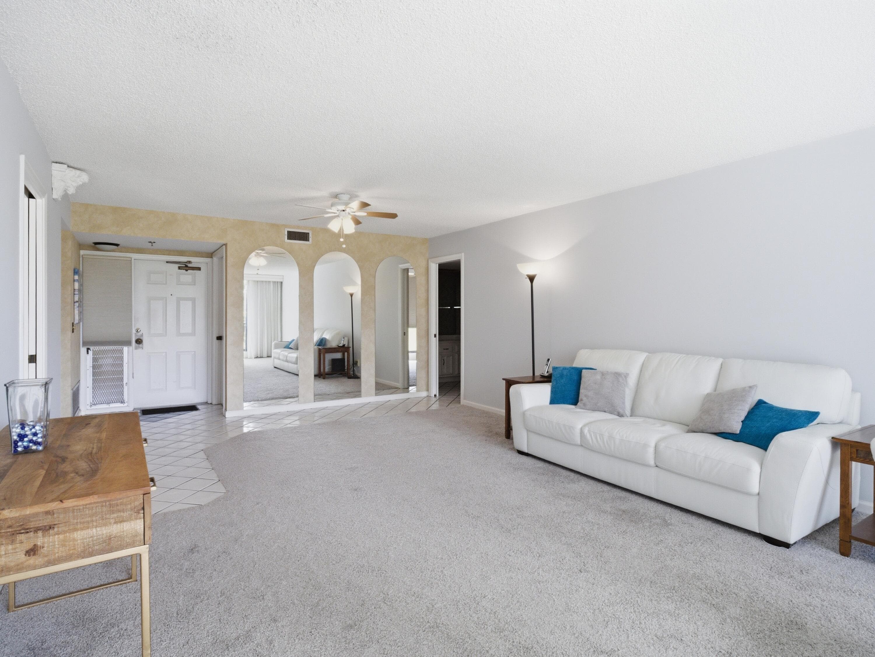 5390 Woodland Lakes Drive Unit 104, Palm Beach Gardens, view 4
