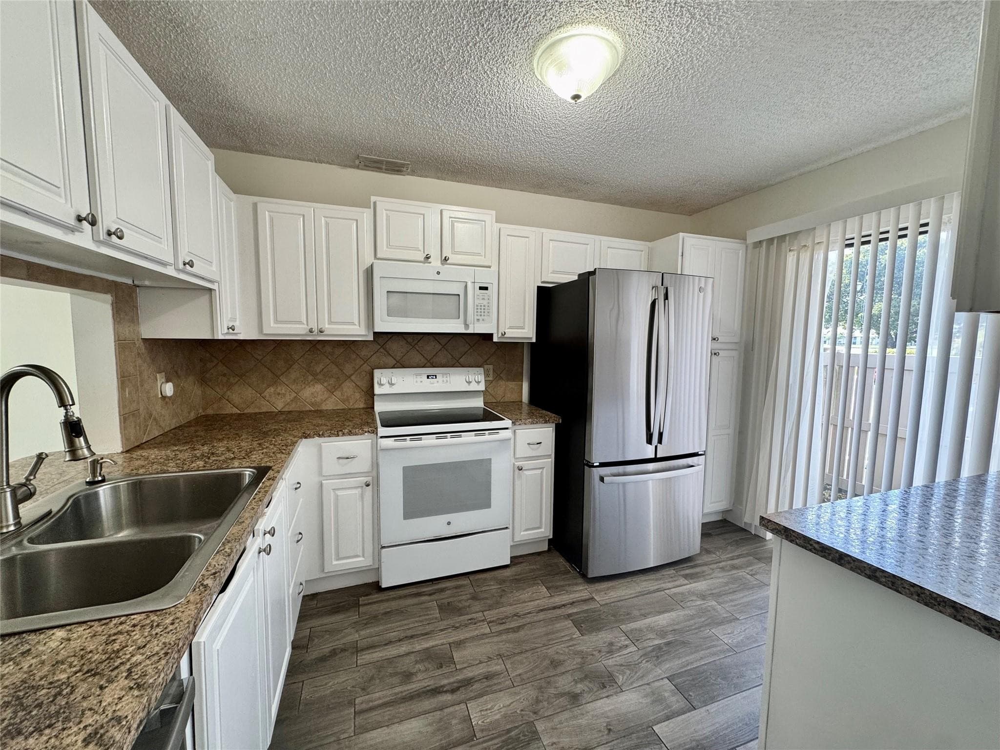 545 Banks Road Unit 7-522, Margate, view 3
