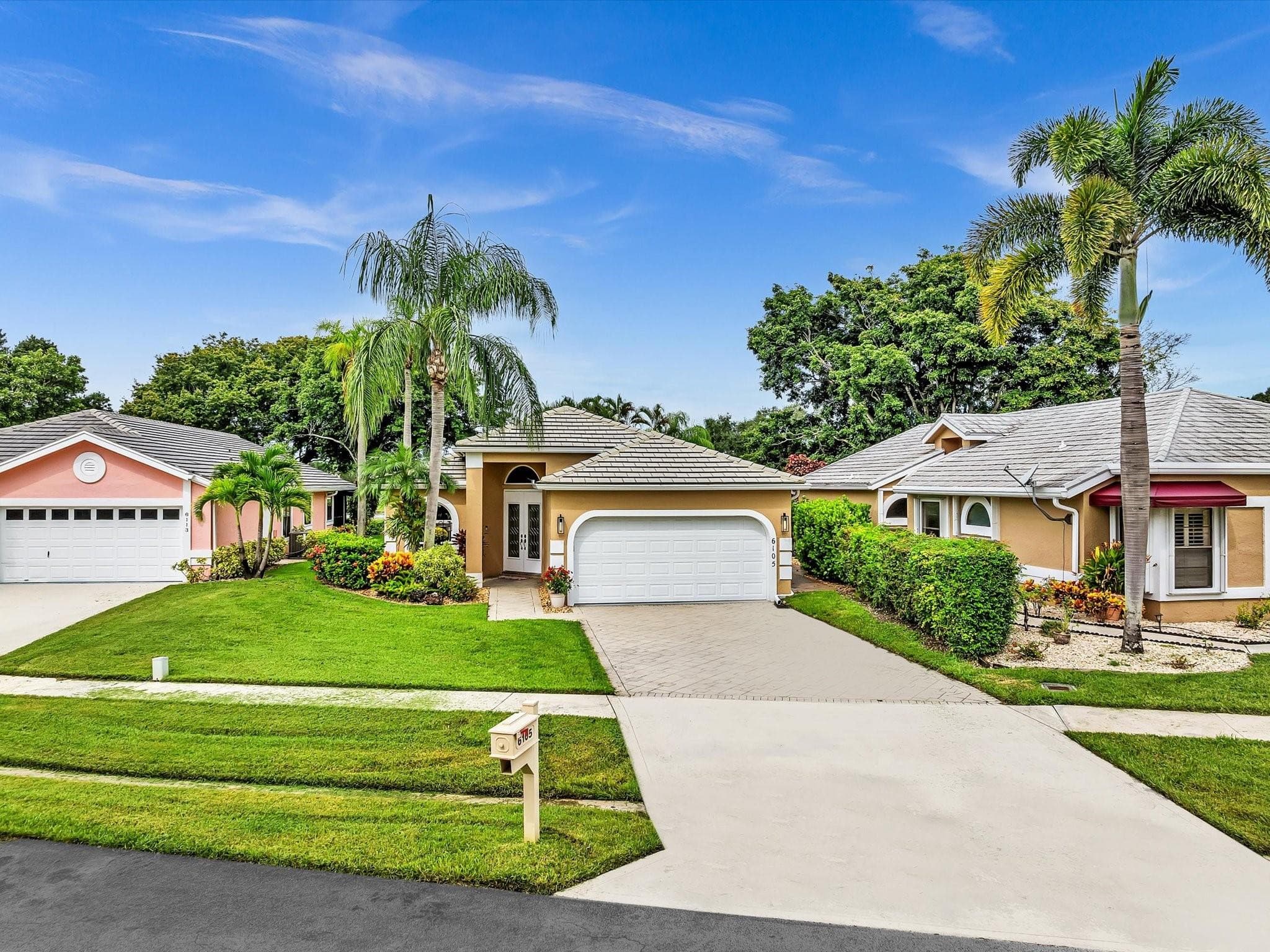 6105 Beaconwood Road, Lake Worth, view 2
