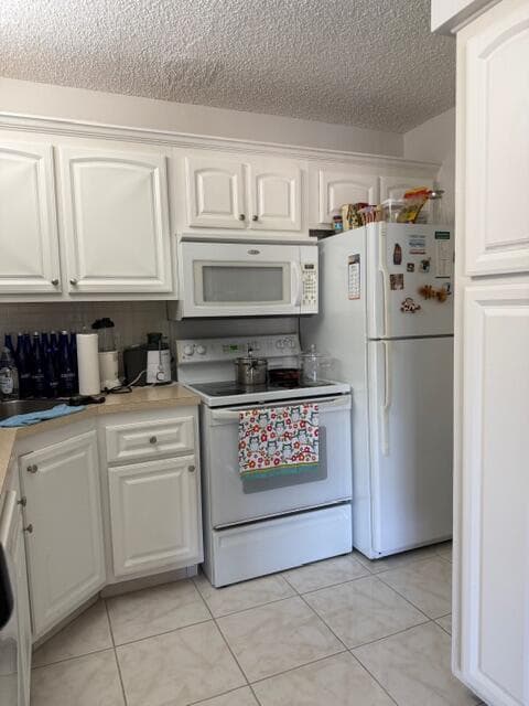 812 Sky Pine Way Unit D2, Greenacres, view 3