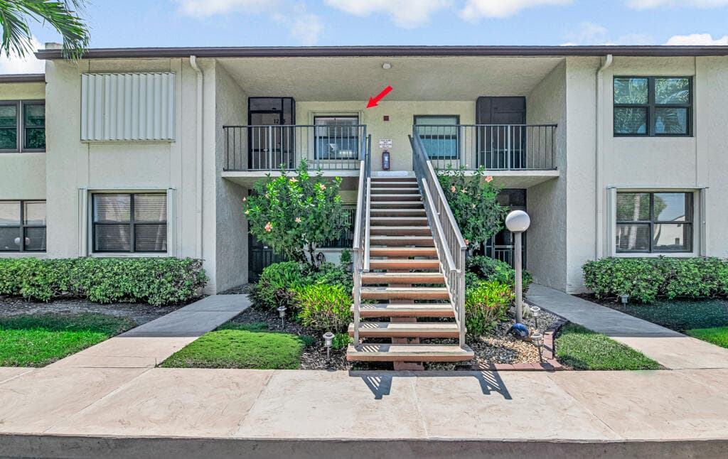 7915 Willow Spring Drive Unit 1223, Lake Worth, view 3