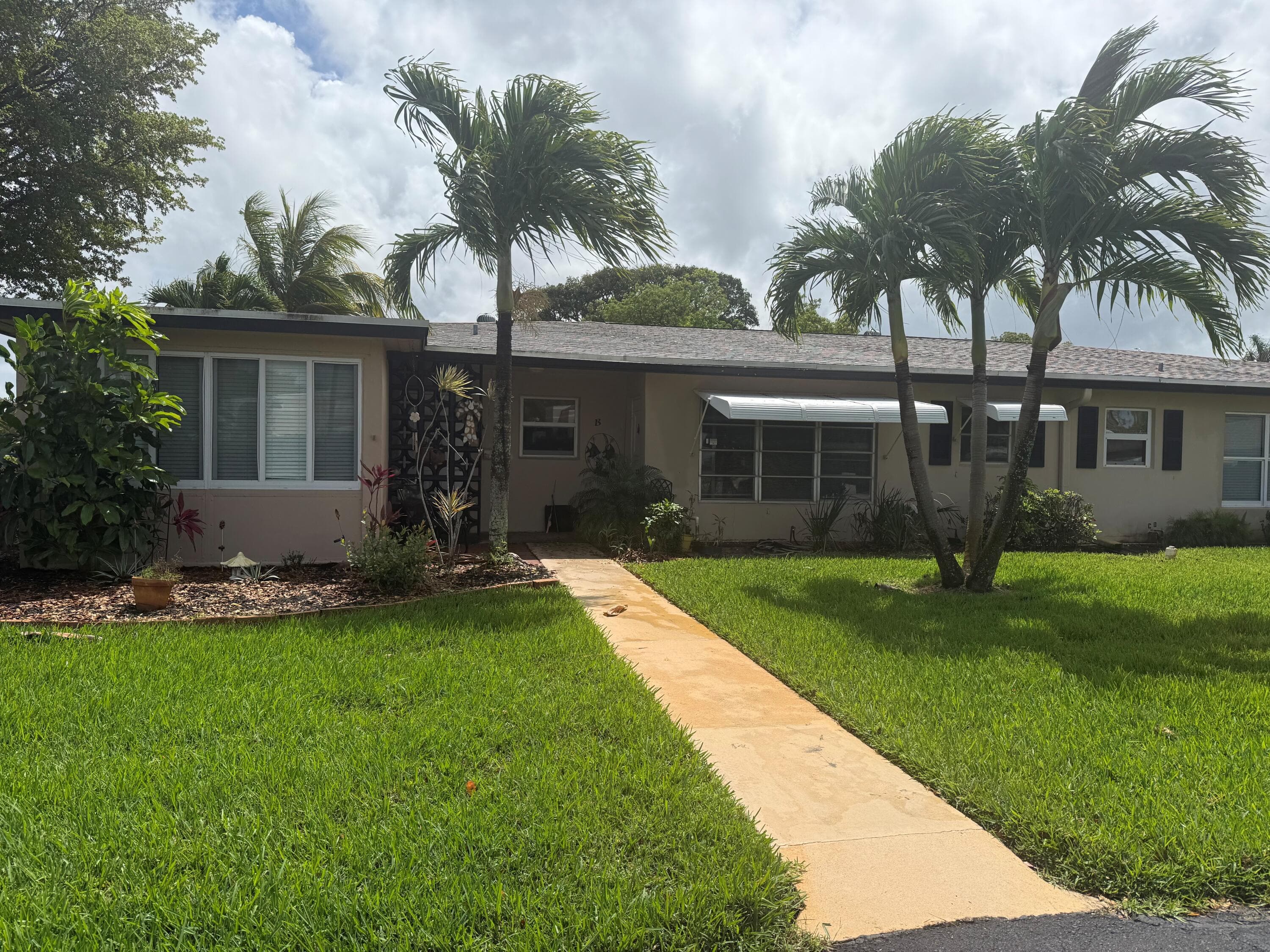 1052 North Drive Unit B, Delray Beach, view 3