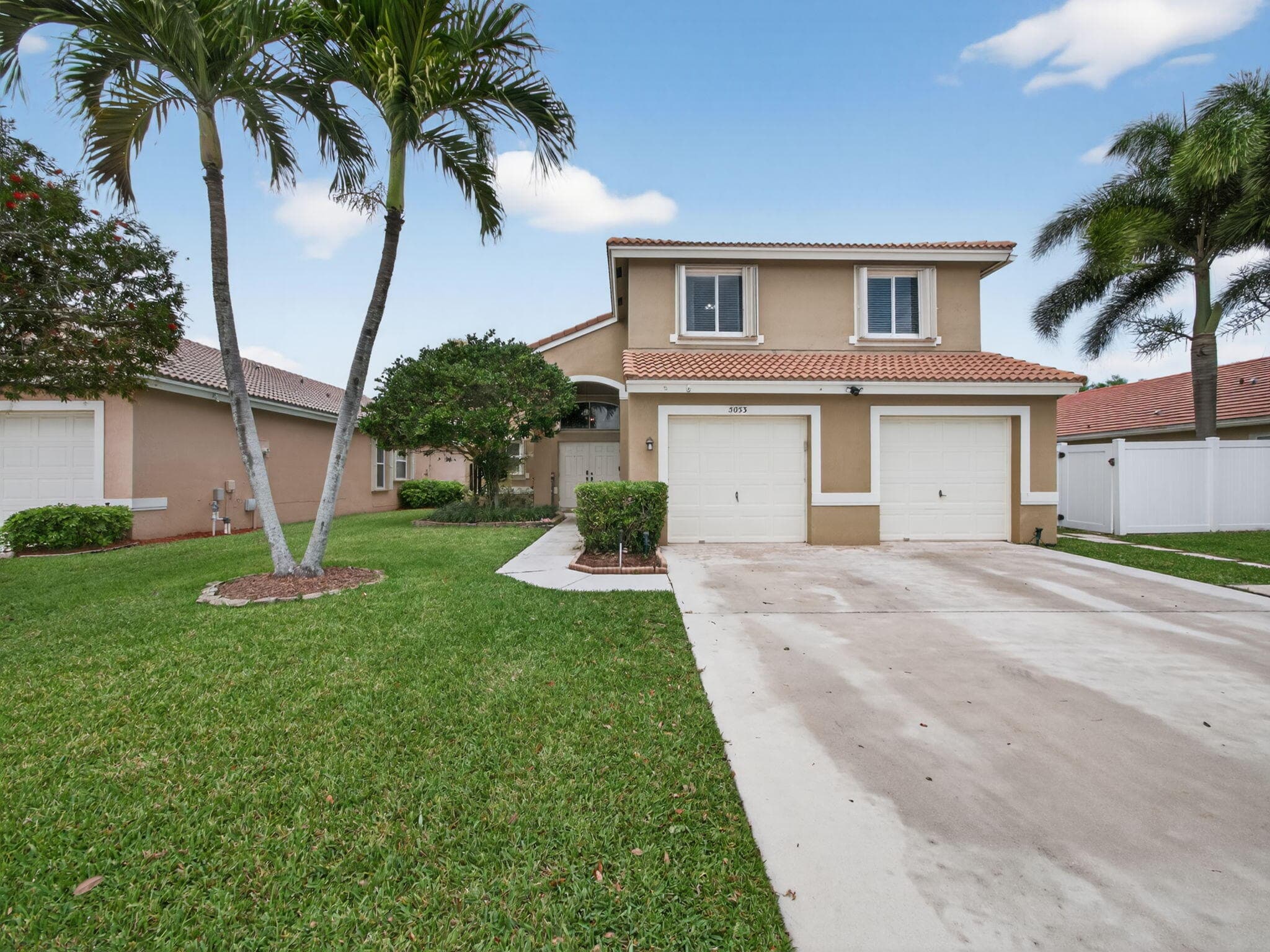 5053 Prairie Dunes Village Circle, Lake Worth, view 2