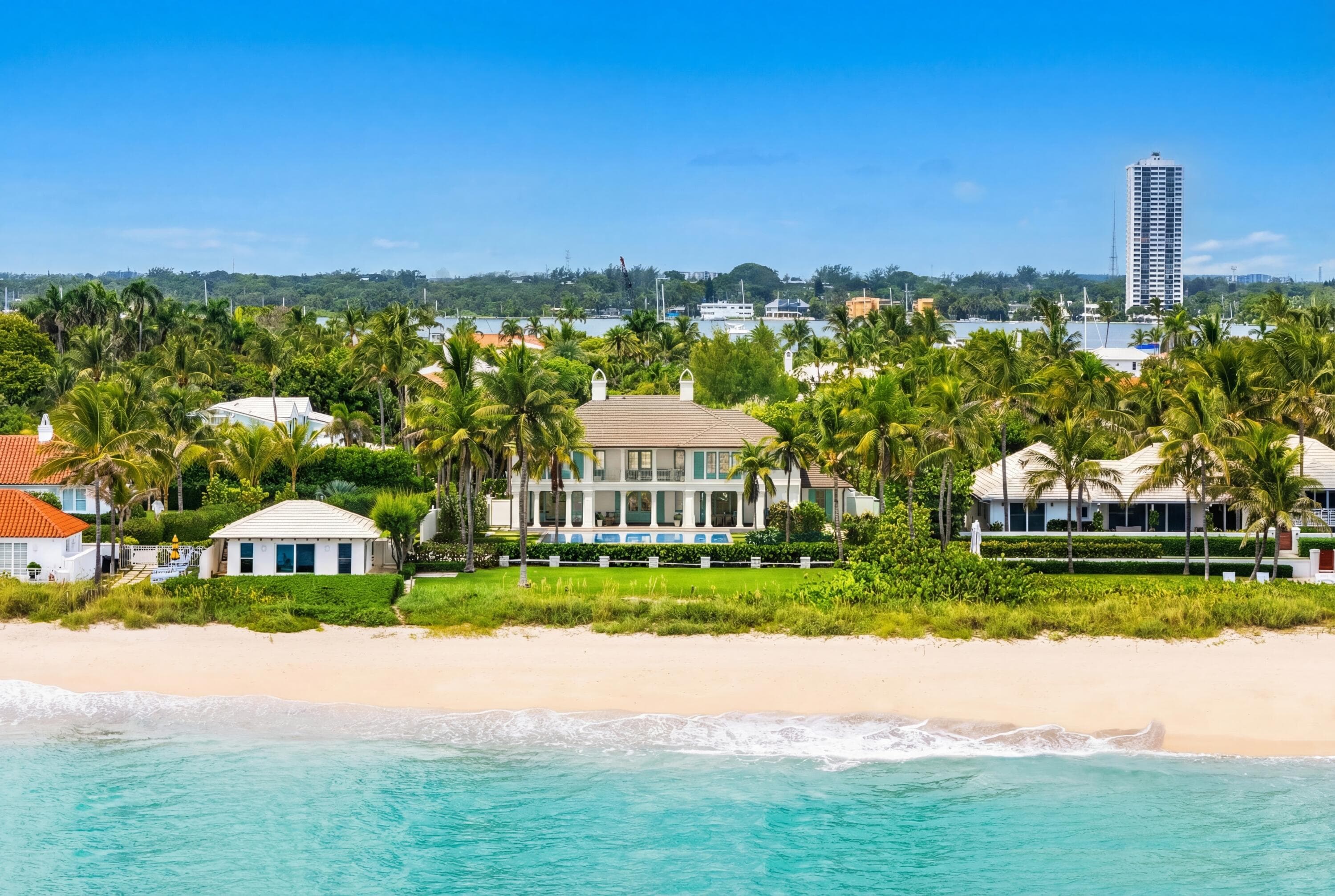1285 N Ocean Boulevard, Palm Beach, view 2