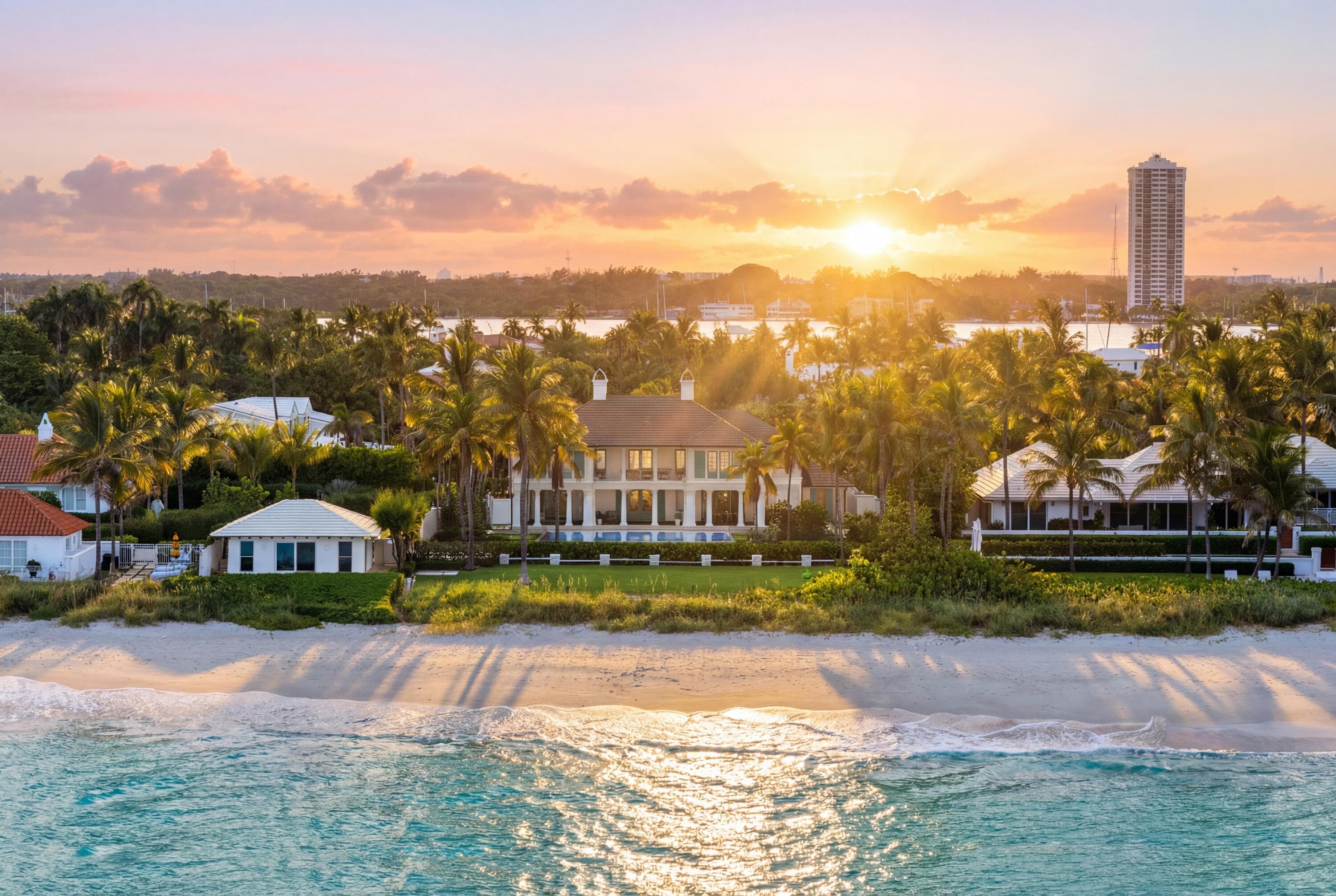 1285 N Ocean Boulevard, Palm Beach, view 2