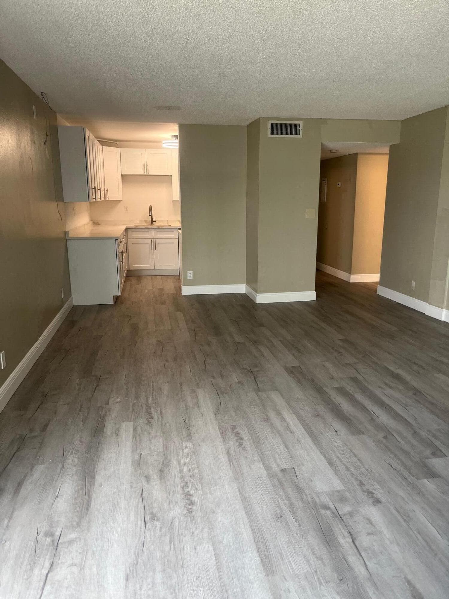 1820 N Congress Avenue Unit 201, West Palm Beach, view 3