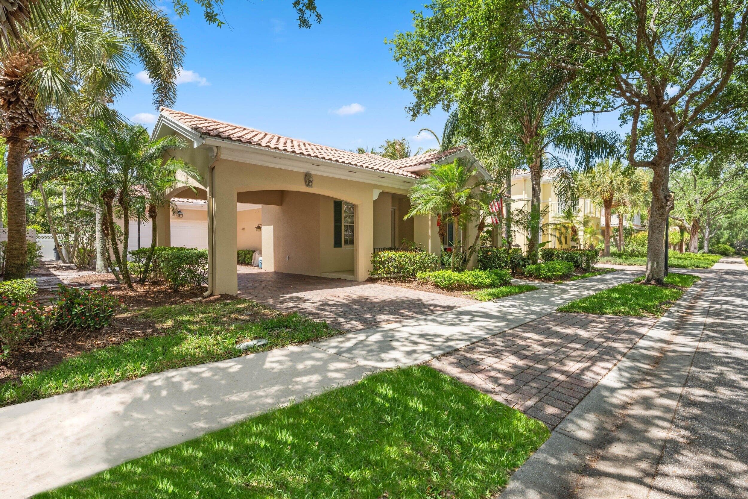 310 San Remo Drive, Jupiter, view 4