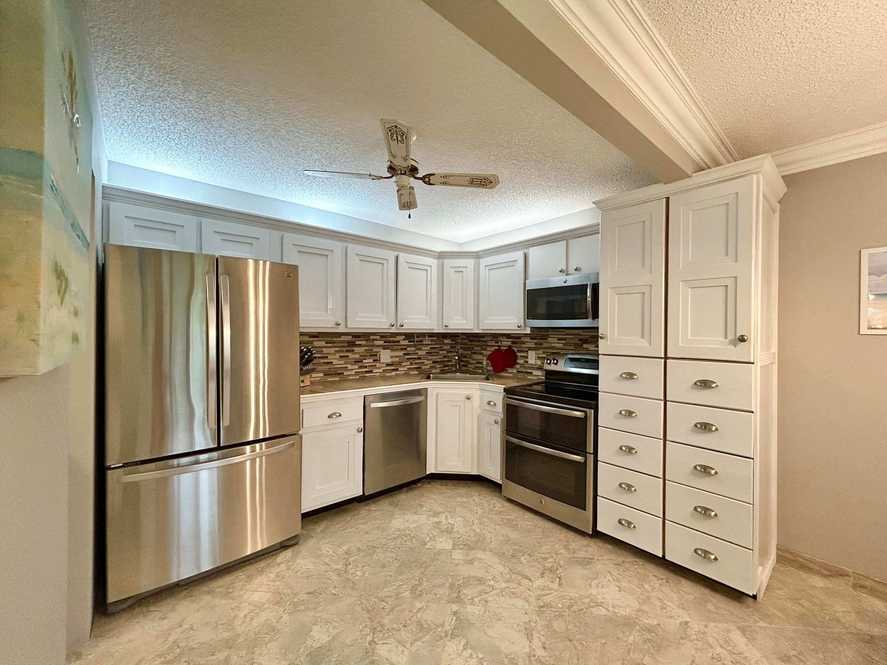 223 Pine Hov Circle Unit C-2, Greenacres, view 5