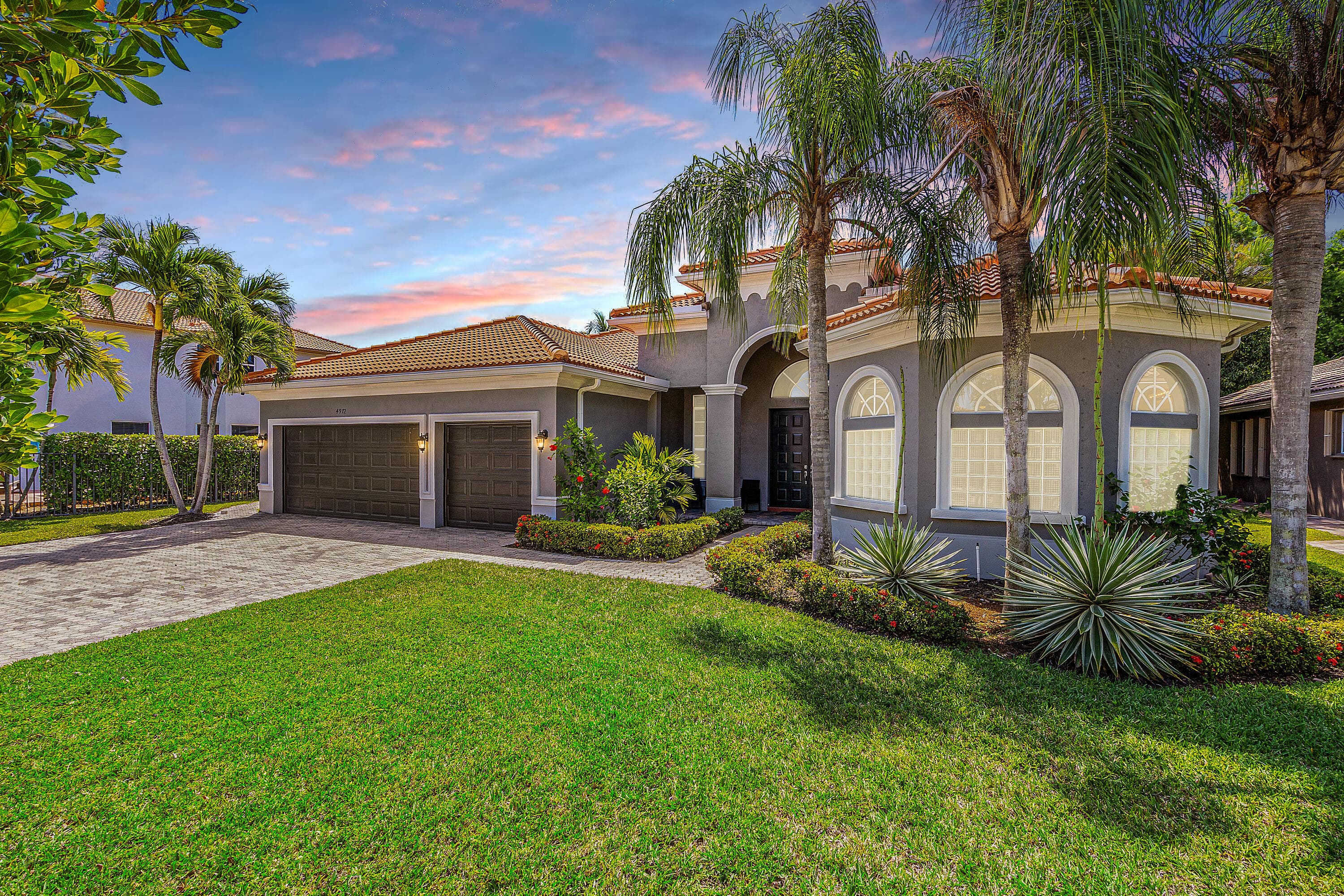 4972 Forest Dale Drive, Lake Worth, view 2