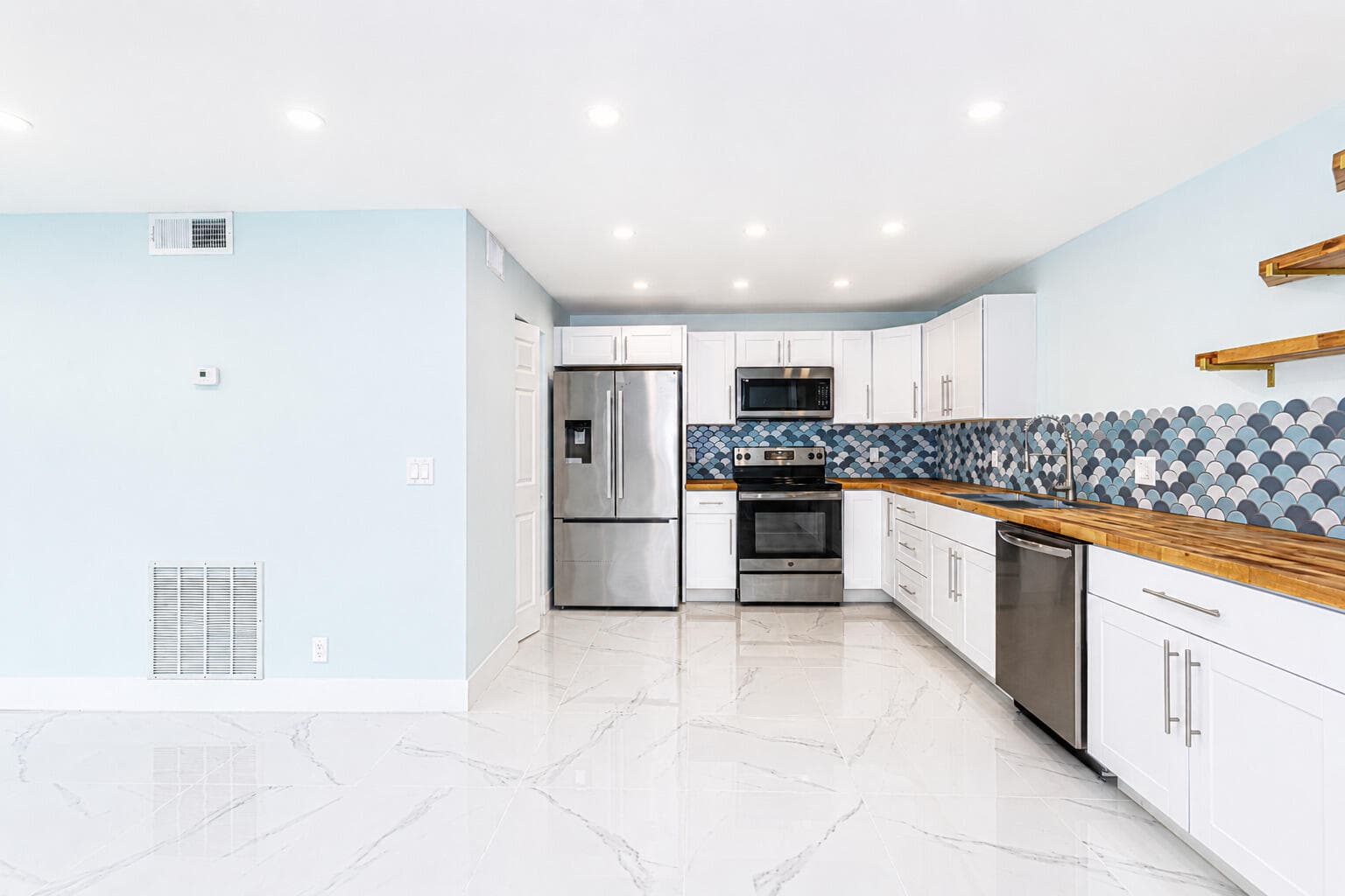 303 Knotty Pine Circle Unit A-1, Greenacres, view 4