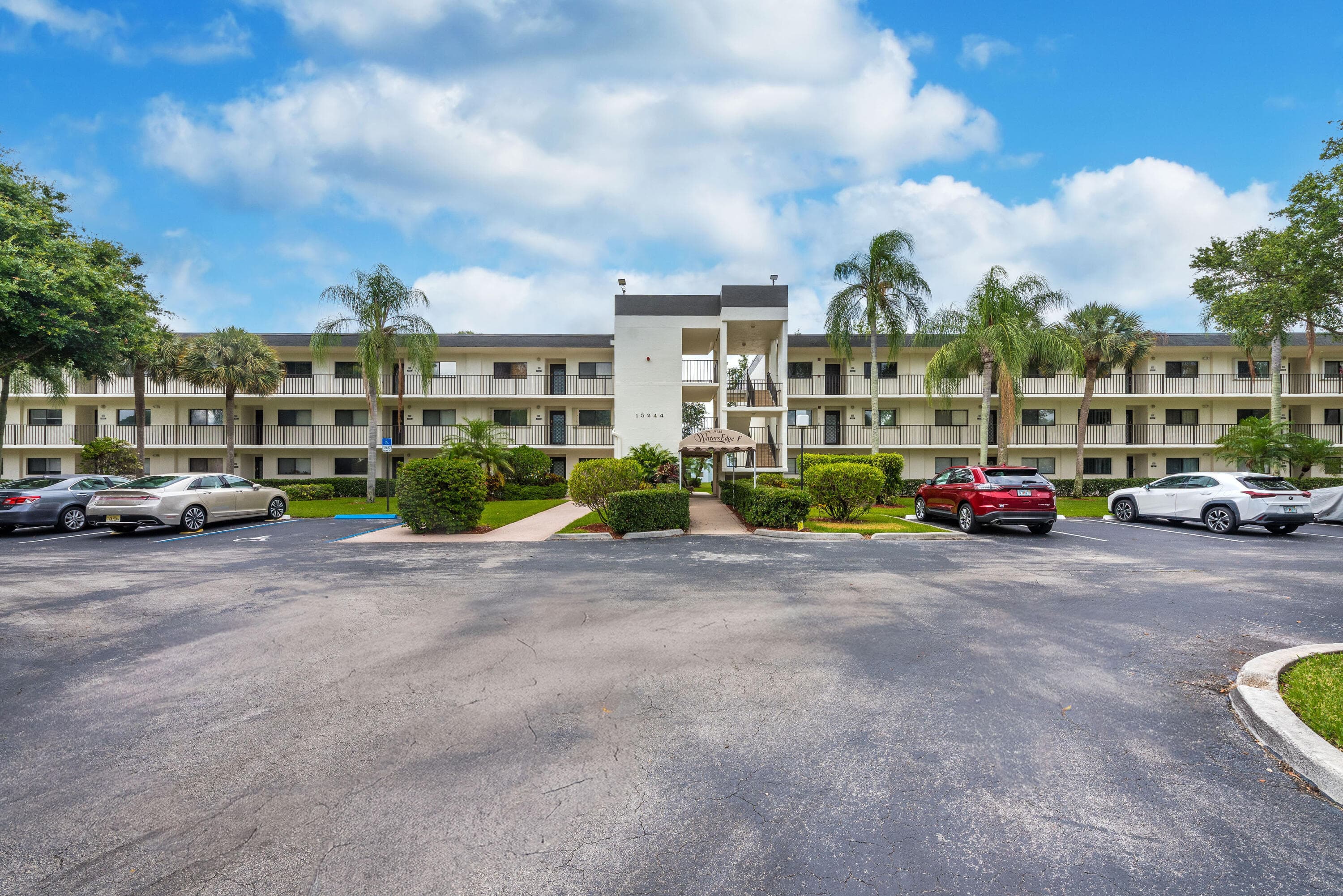 15244 Lakes Of Delray Boulevard Unit 304, Delray Beach, view 2