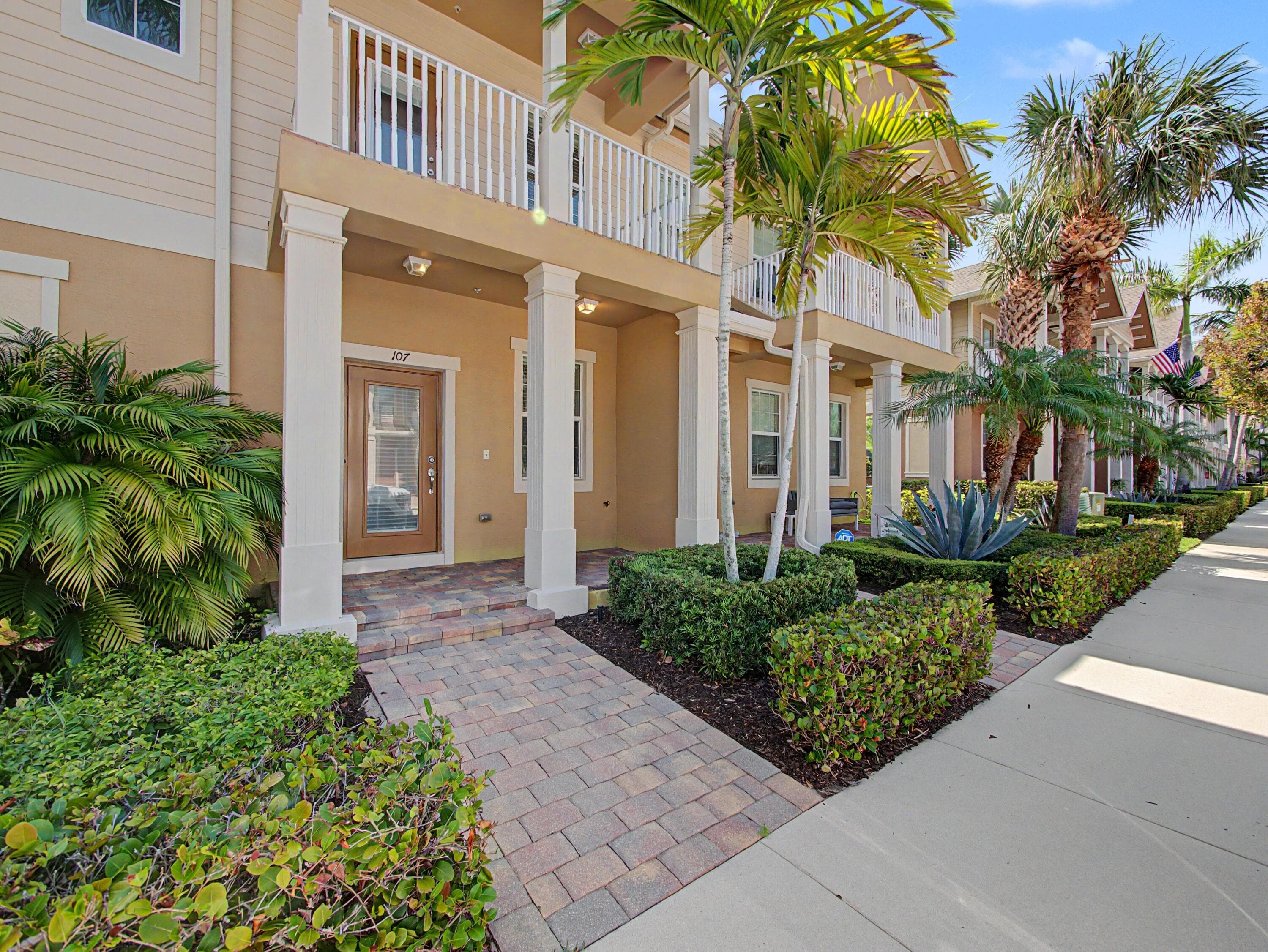 118 Black Ironwood Road Unit 107, Jupiter, view 2