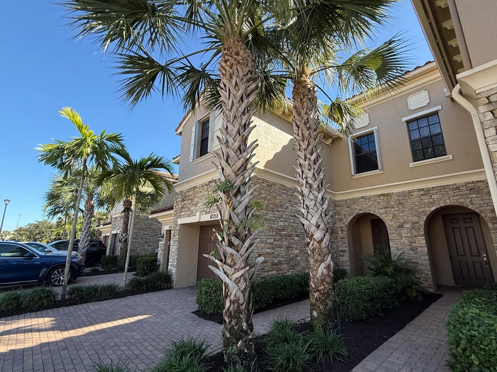 10355 Wellington Parc Drive, Wellington, view 2