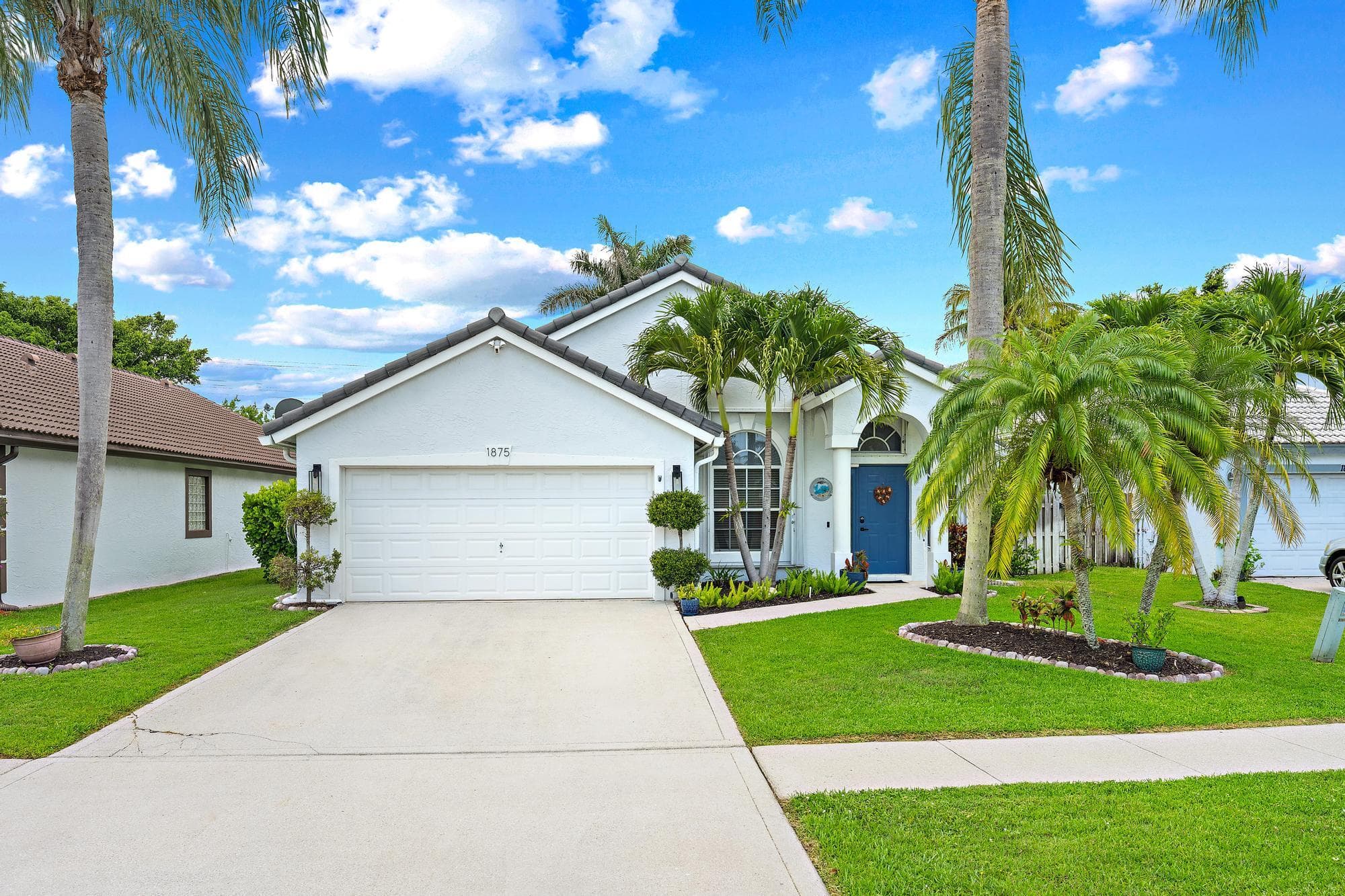 1875 Oak Berry Circle, Wellington