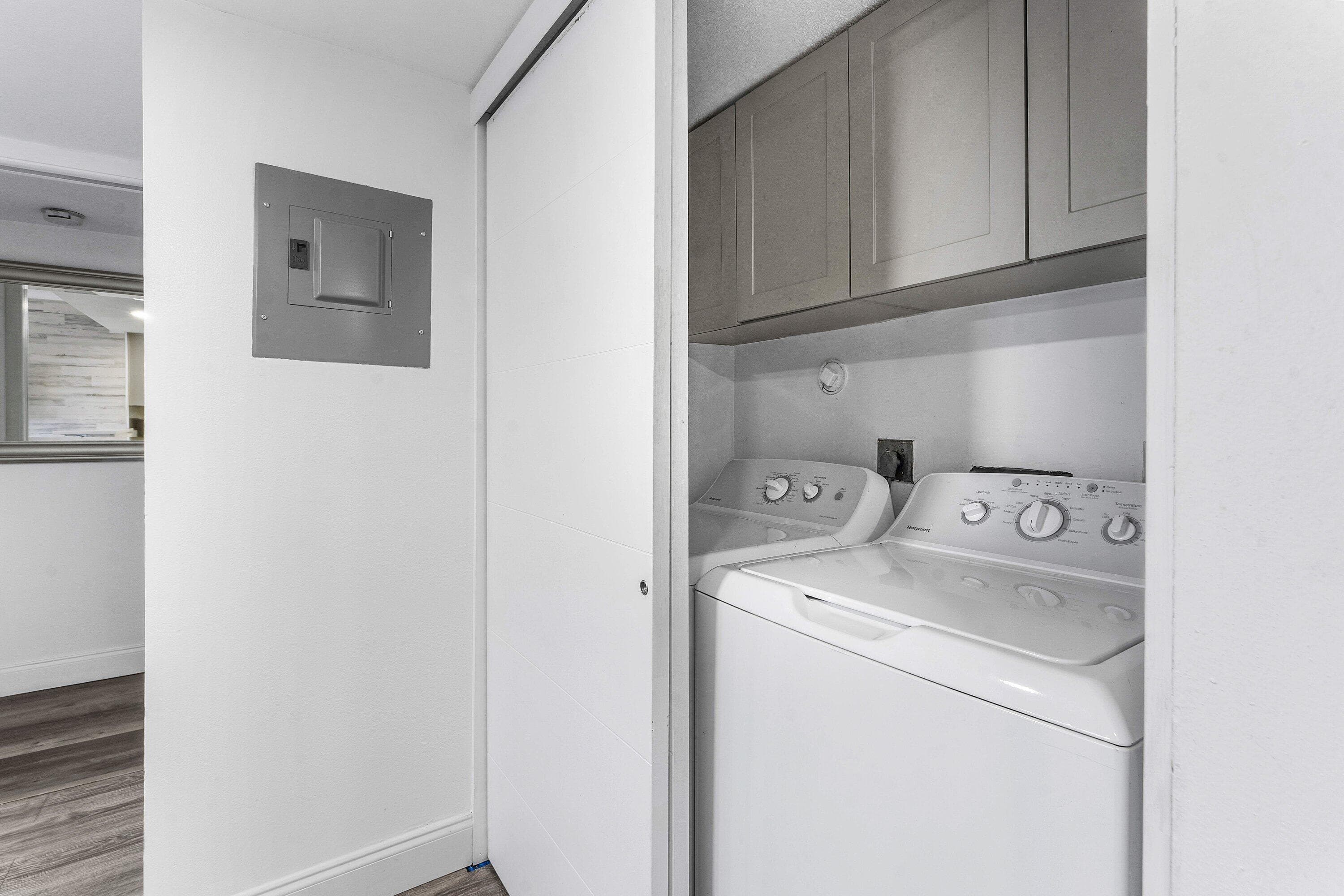 612 Executive Center Drive Unit 107, West Palm Beach, view 5