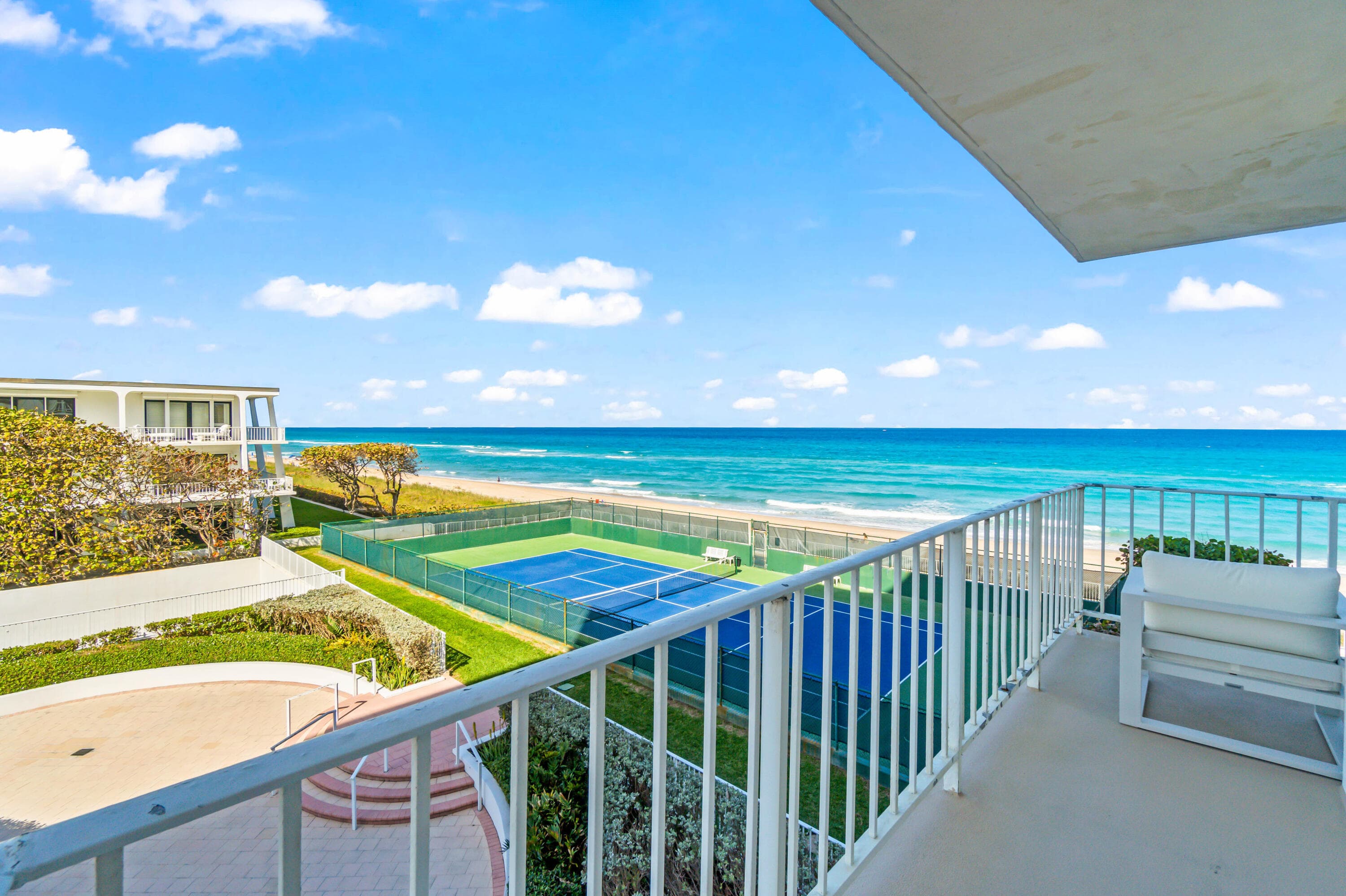 2295 S Ocean Boulevard Unit 425, Palm Beach