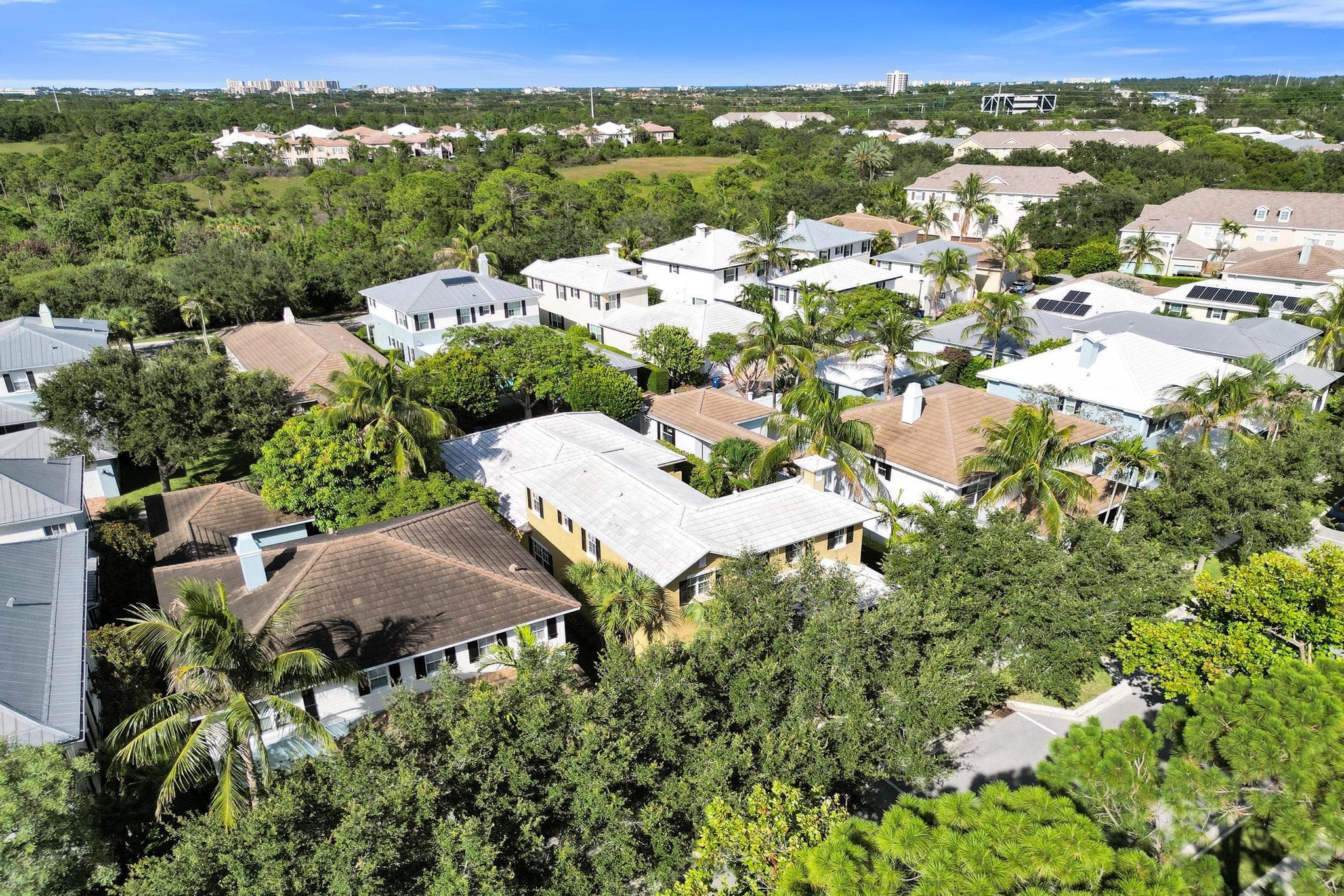 111 LEATHER LEAF Drive, Jupiter, view 3