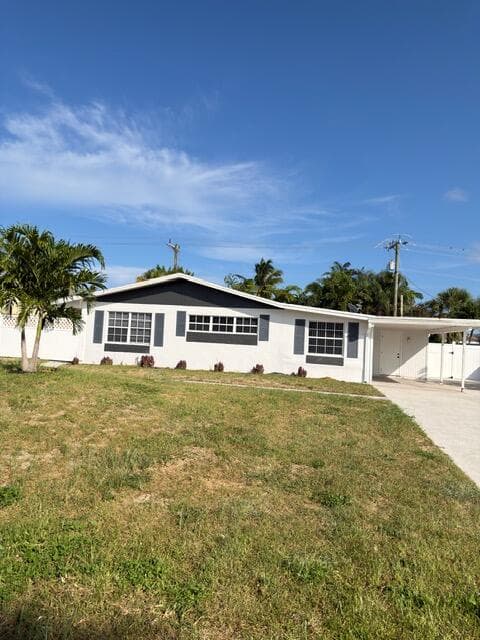 364 Garden Boulevard, Palm Beach Gardens, view 2
