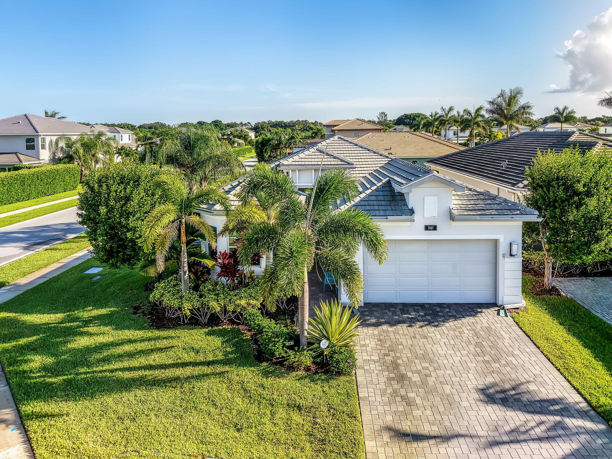 7887 Waterford Isles Lane, Delray Beach