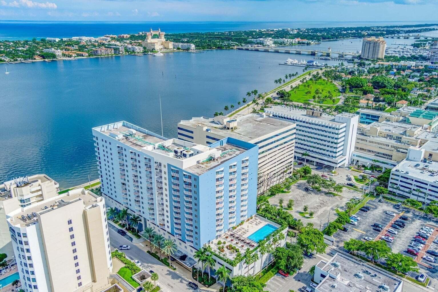 1551 N Flagler Drive Unit 804, West Palm Beach, view 2